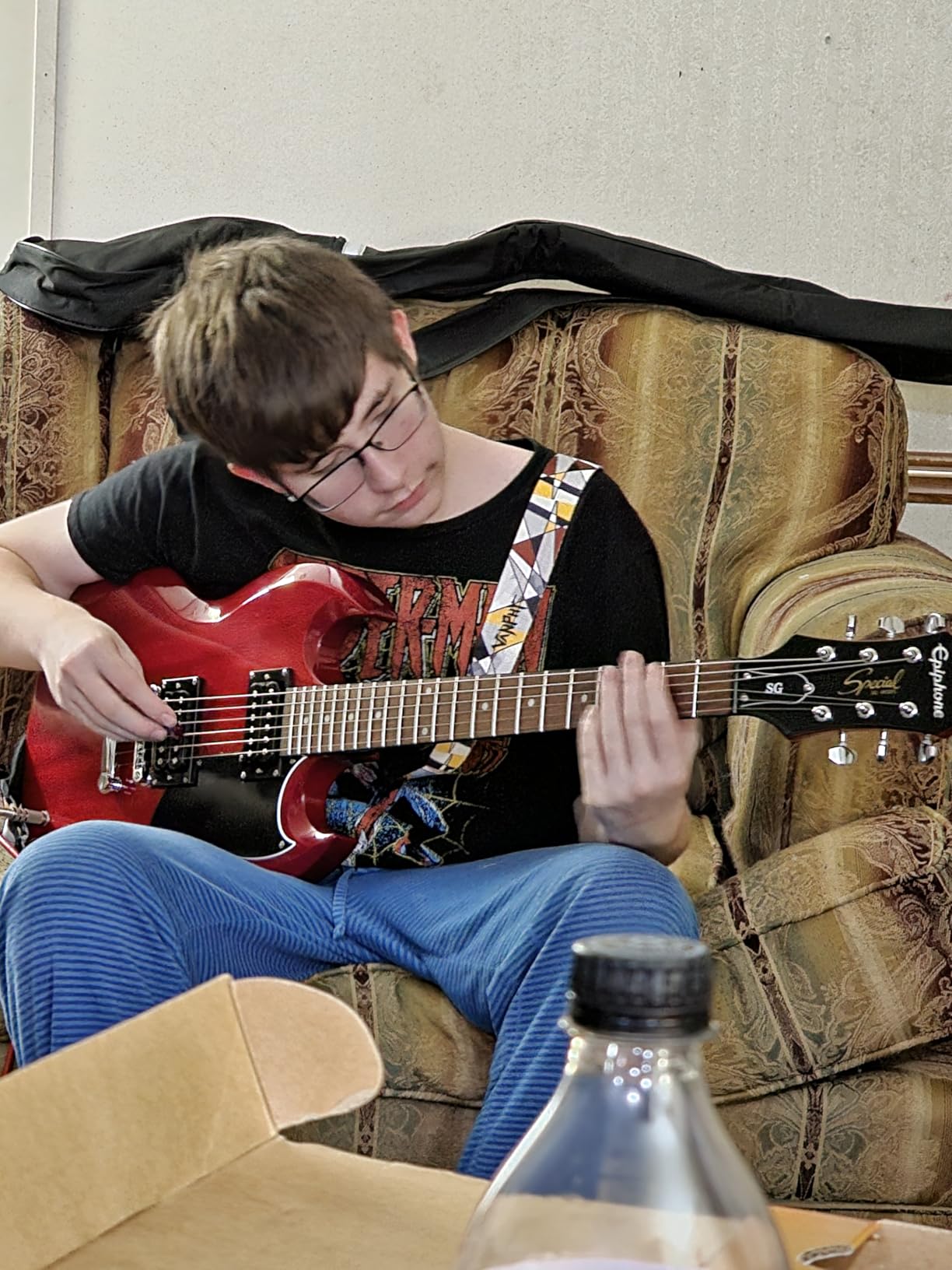 Epiphone SG Special Electric Guitar, Cherry customer photo 2