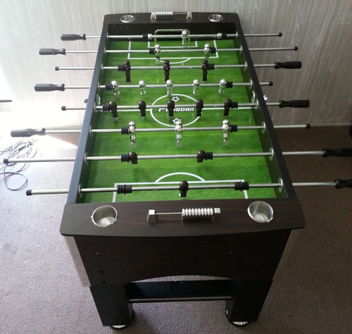 Hathaway Primo 56-In Foosball Table for Family Game Room - With Counterbalanced Players, E-Z Spin Bearings, Analog Scoring Units, Easy-Grip Handles & Adjustable Leg Levelers customer photo 1