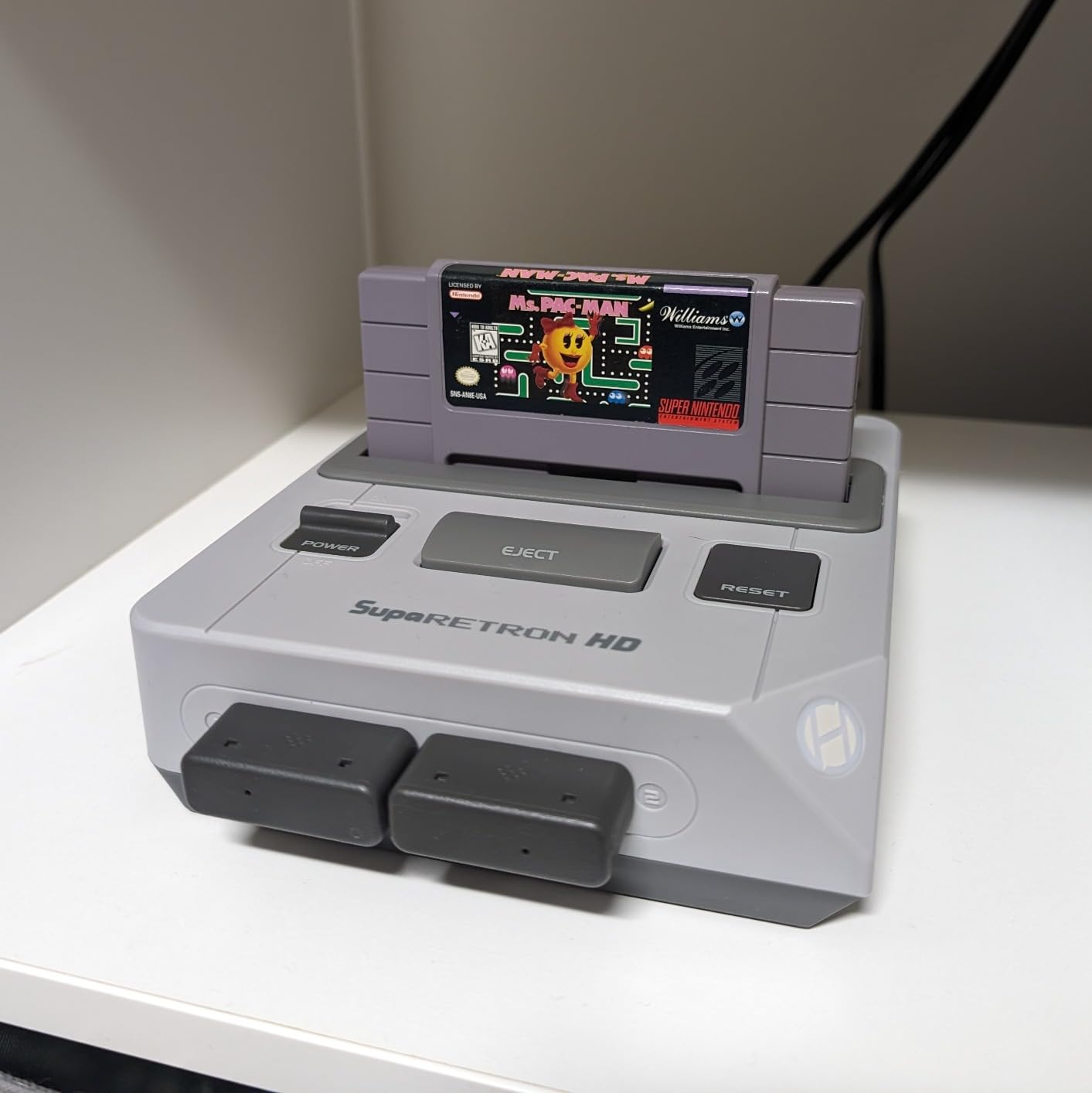 Hyperkin SupaRetroN HD Gaming Console for SNES/SFC with Controllers customer photo 1