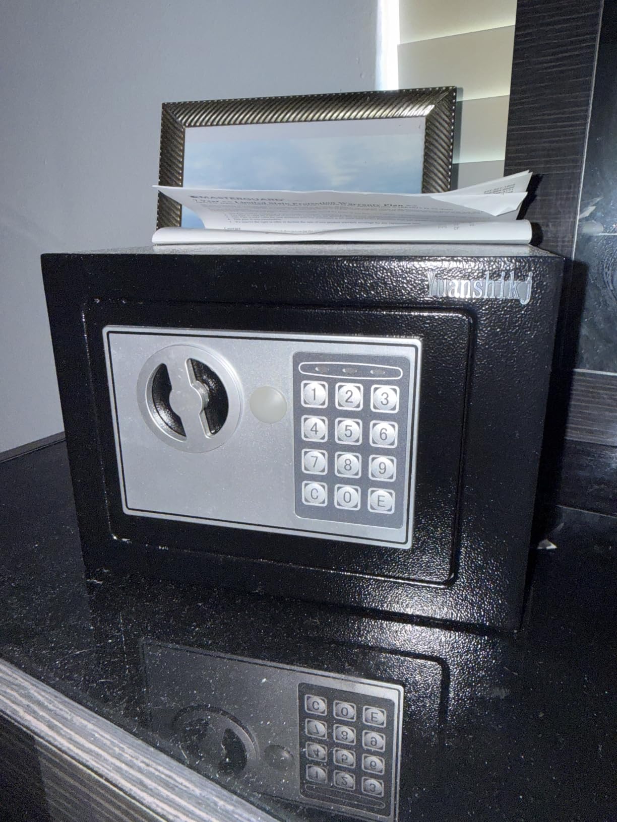Yuanshikj Safe Box with Electronic Keypad, Small Hidden Steel Security Lock Box with Key, 0.23 Cubic Feet, 9.05
