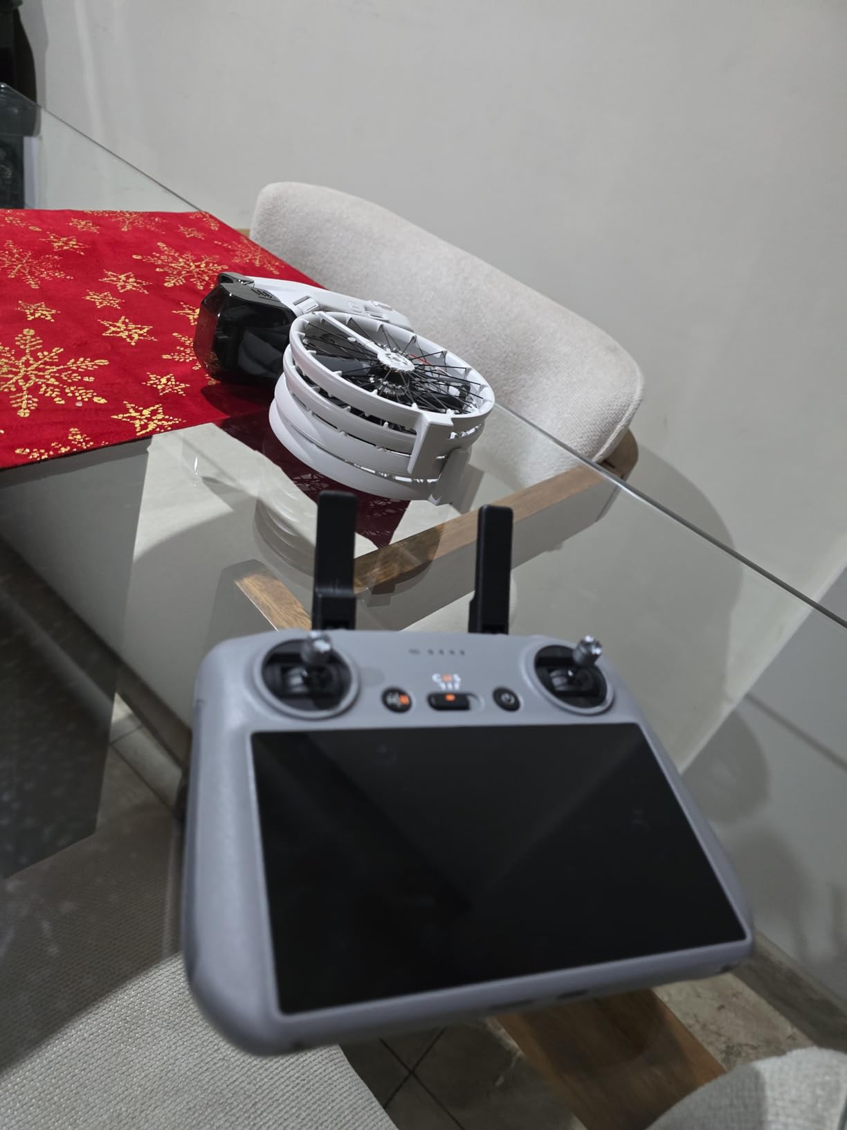 DJI Flip With RC 2 Screen Remote Controller, Follow Me Drone With 4K UHD Camera for Adults, Under 249 g customer photo 2