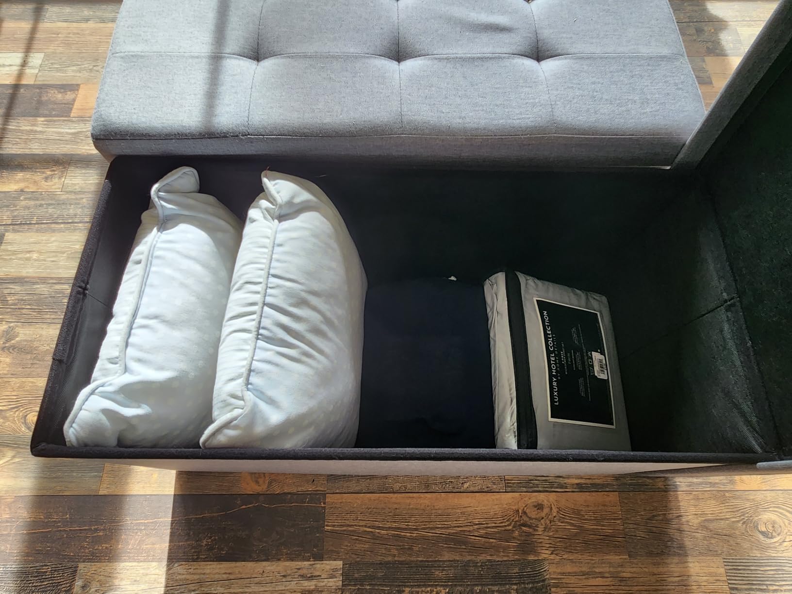 SONGMICS MAZIE Collection - 43 Inches Folding Storage Ottoman Bench, Ottoman Foot Rest, End of Bed Bench, Storage Chest, Load 660 lb, for Living Room, Bedroom, Entryway, Dark Gray ULSF77K customer photo 2