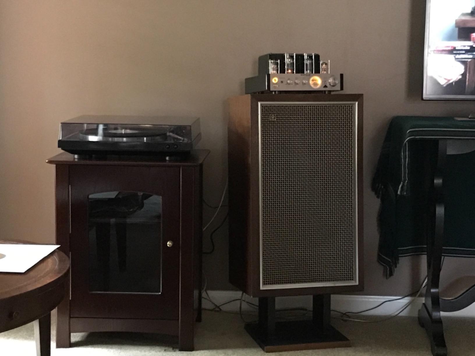 Rockville BluTube 70W Bluetooth Tube Amplifier/Home Theater Stereo Receiver customer photo 2