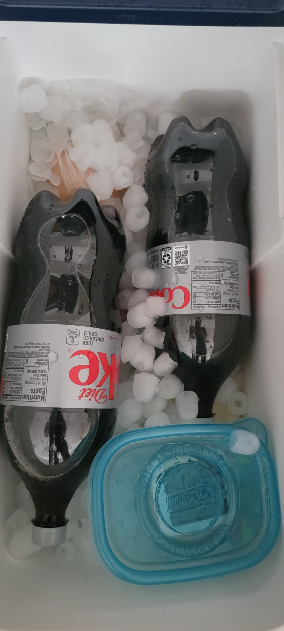 Frigidaire Counter top Portable, 26 lb per Day Nugget Ice Maker Machine (Red Stainless Steel) customer photo 2