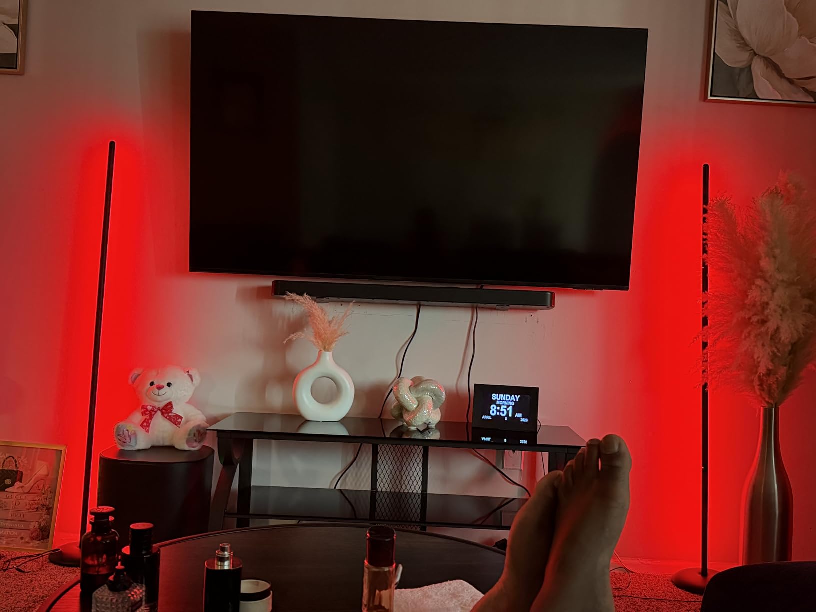 ECHOGEAR Fixed TV Wall Mount for TVs up to 90