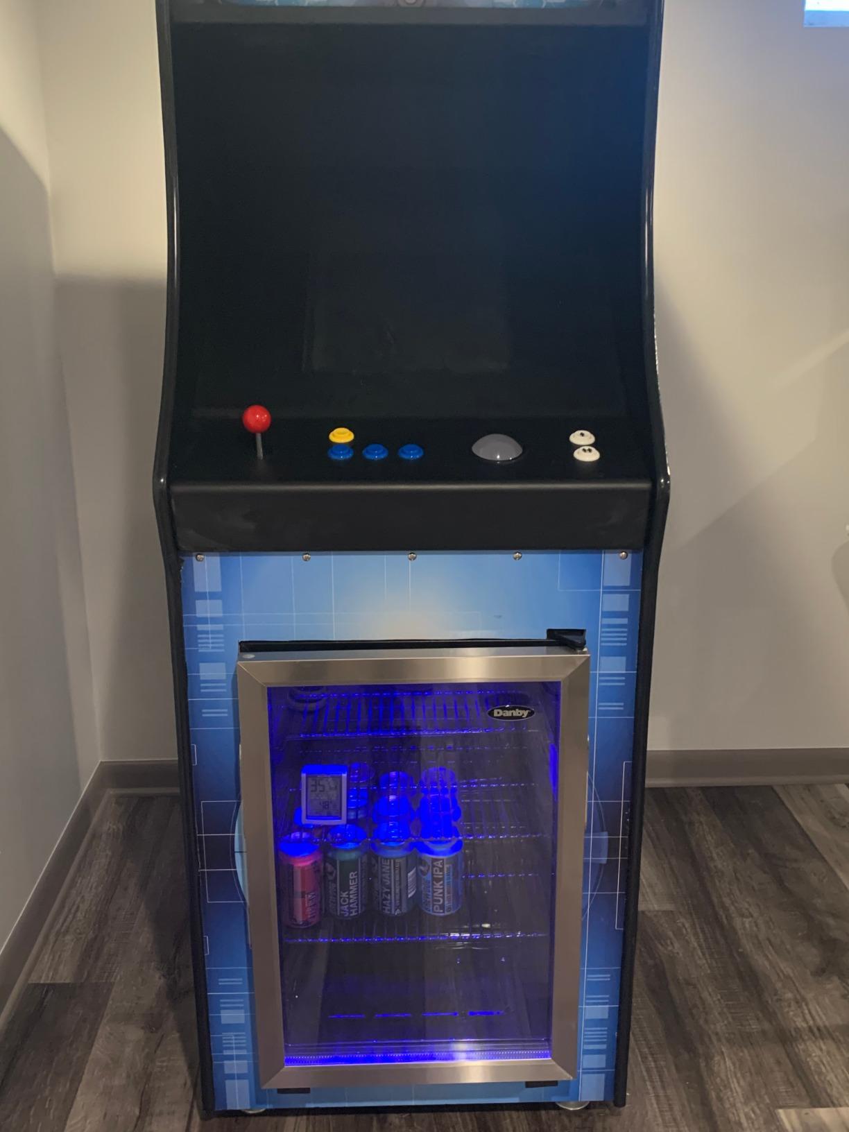 Creative Arcades Full Size Stand-Up Commercial Grade Arcade Machine | 2 Player | 412 Games | 22