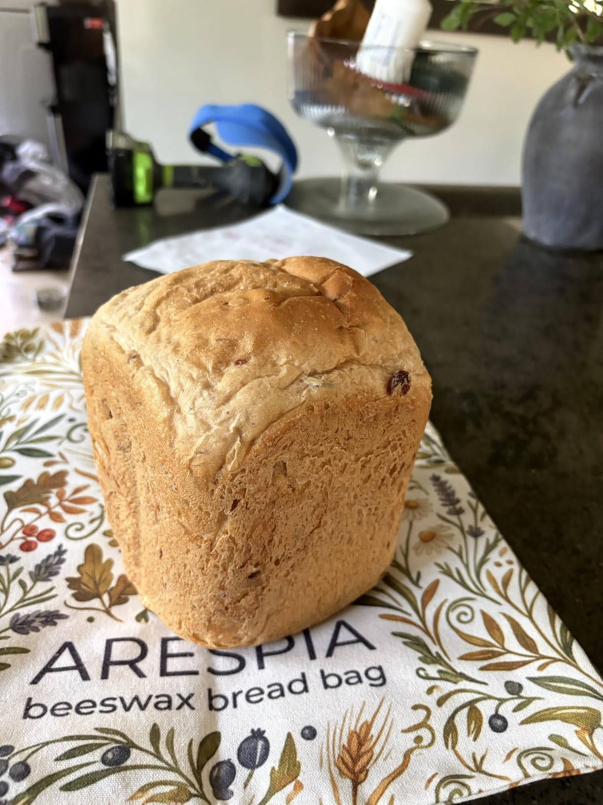 Elite Gourmet Programmable Bread Maker, 2 lb Loaf, 3 Sizes, 19 Presets incl. Gluten-Free, Dough & Jam, Delay Timer customer photo 2