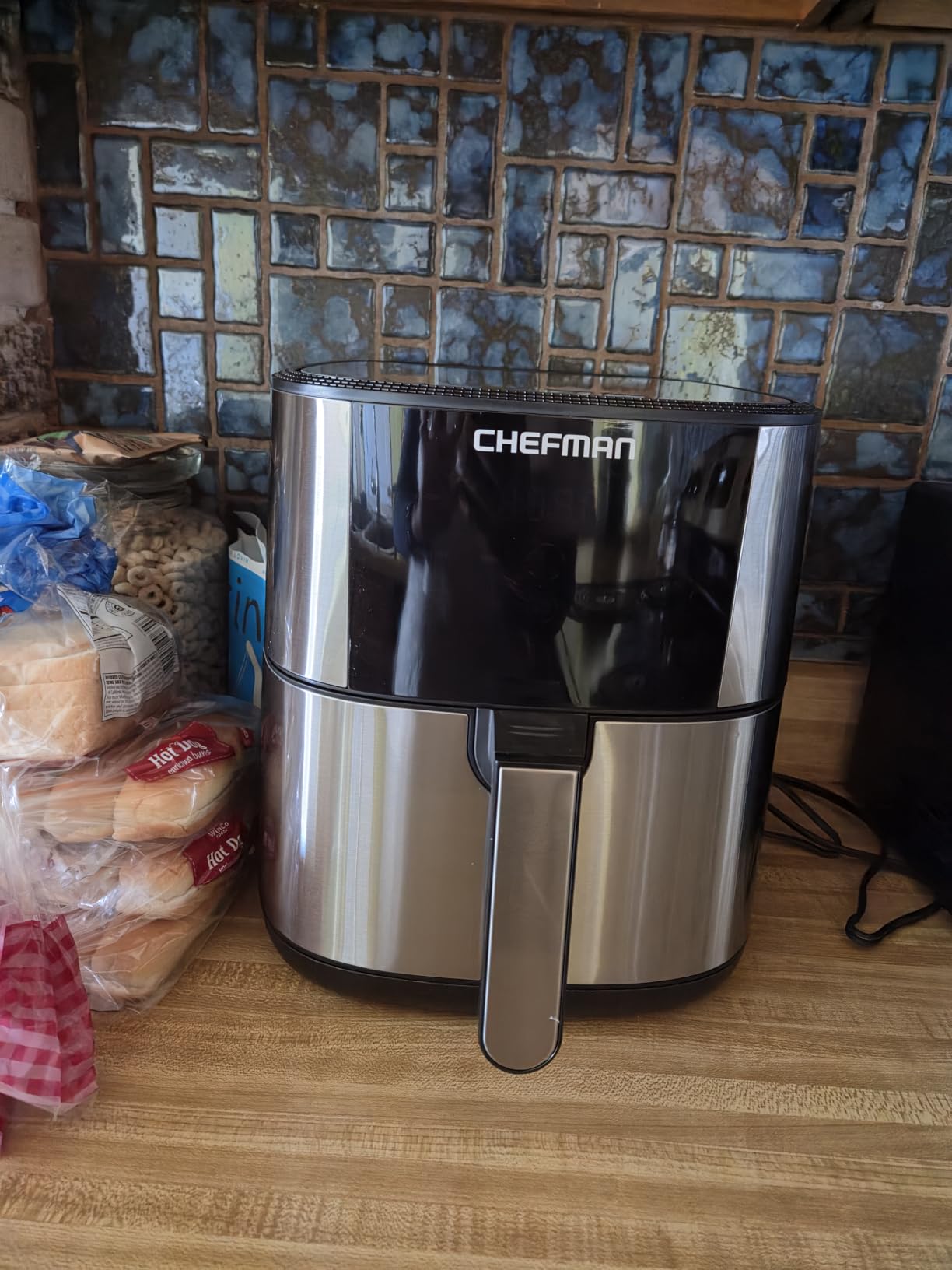 Chefman Air Fryer 8 Qt | TurboFry 4-in-1 with 450°F Hi-Fry Option for Crispier Results | Bake, Dehydrate, Frozen | XL Nonstick Dishwasher-Safe Basket | Stainless Steel customer photo 1