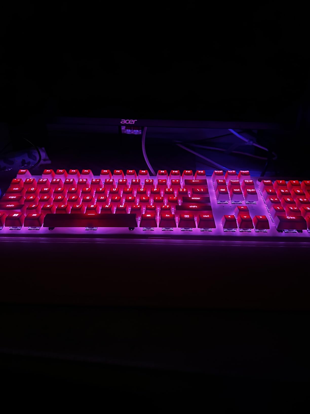 Razer BlackWidow V3 Mechanical Gaming Keyboard: Green Mechanical Switches - Tactile & Clicky - Chroma RGB Lighting - Compact Form Factor - Programmable Macro Functionality - Quartz customer photo 1