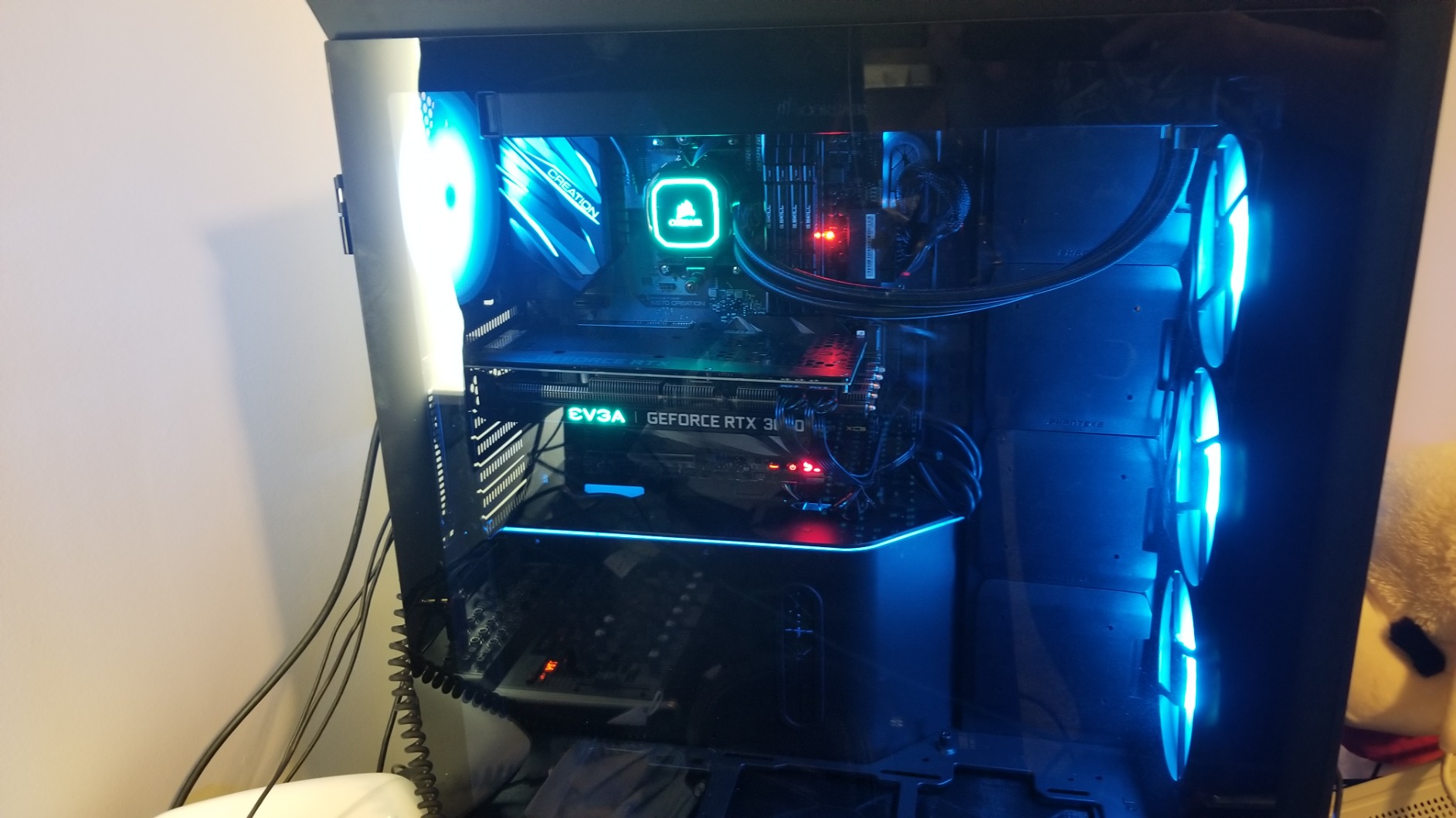 EVGA 08G-P5-3755-KR GeForce RTX 3070 XC3 Ultra Gaming, 8GB GDDR6, iCX3 Cooling, ARGB LED, Metal Backplate customer photo 1