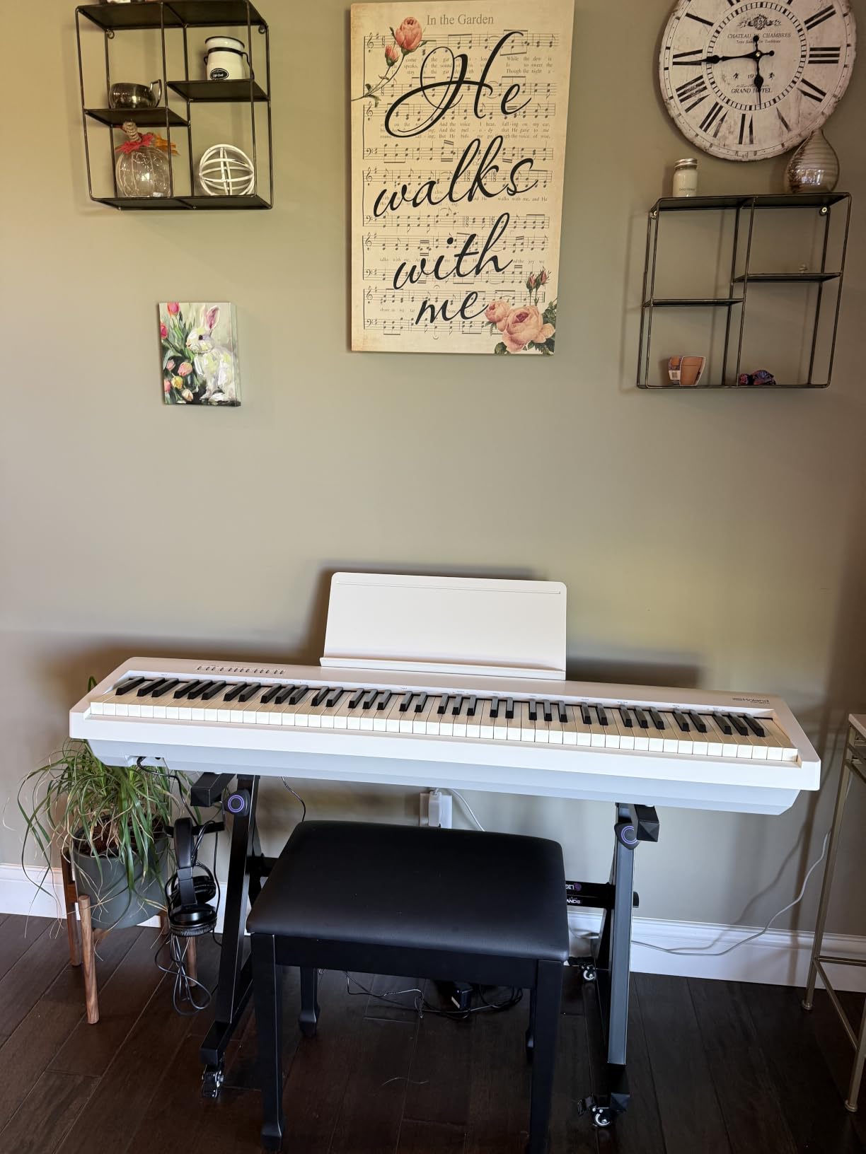 Roland FP-60X 88-Key Digital Piano | Black | PHA-4 Standard Keyboard with Escapement and Ivory Feel | 256-Note Polyphony | SuperNATURAL Piano Engine | Built-In Powerful Amplifier & Custom Stereo Speakers | Bluetooth & MIDI Connectivity customer photo 1