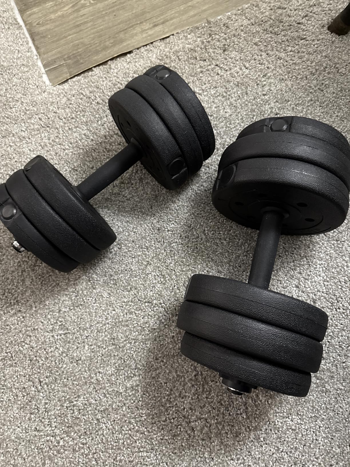 Yaheetech Adjustable Dumbbell Set Free Weights with Spinlock Collars, Black | Concrete-filled plastic plates, iron bar, non-slip grip; strong durability, easy weight adjustments for home gym beginners customer photo 2