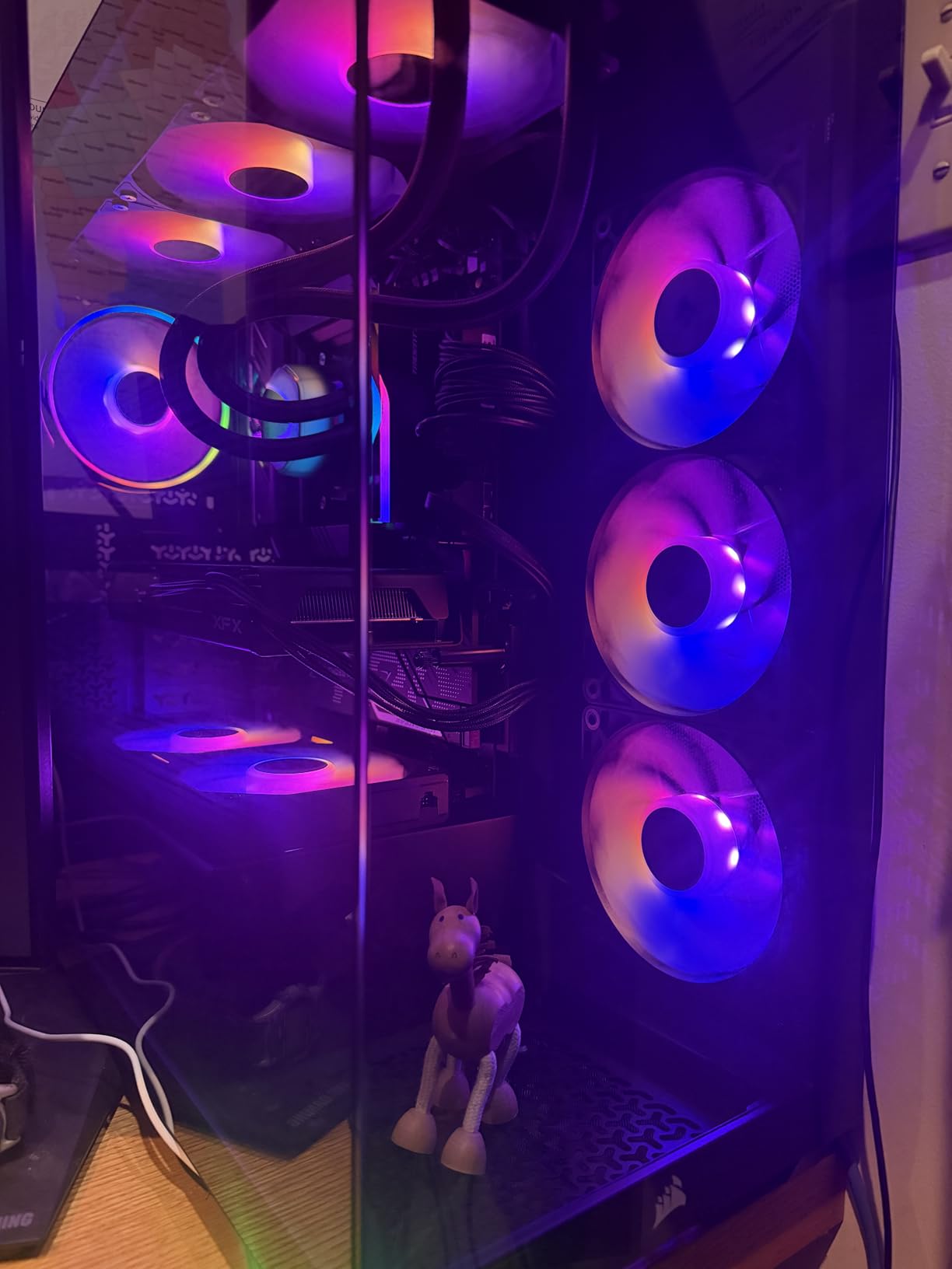 Cooler Master 360 Elite Liquid CPU AIO Cooler - 360mm Radiator, 3X ARGB PWM Fans, Dual-Chamber Pump Design, Ultra-Quiet High-Performance Cooling, AMD AM5/AM4 & Intel LGA 1851/1700, White customer photo 1