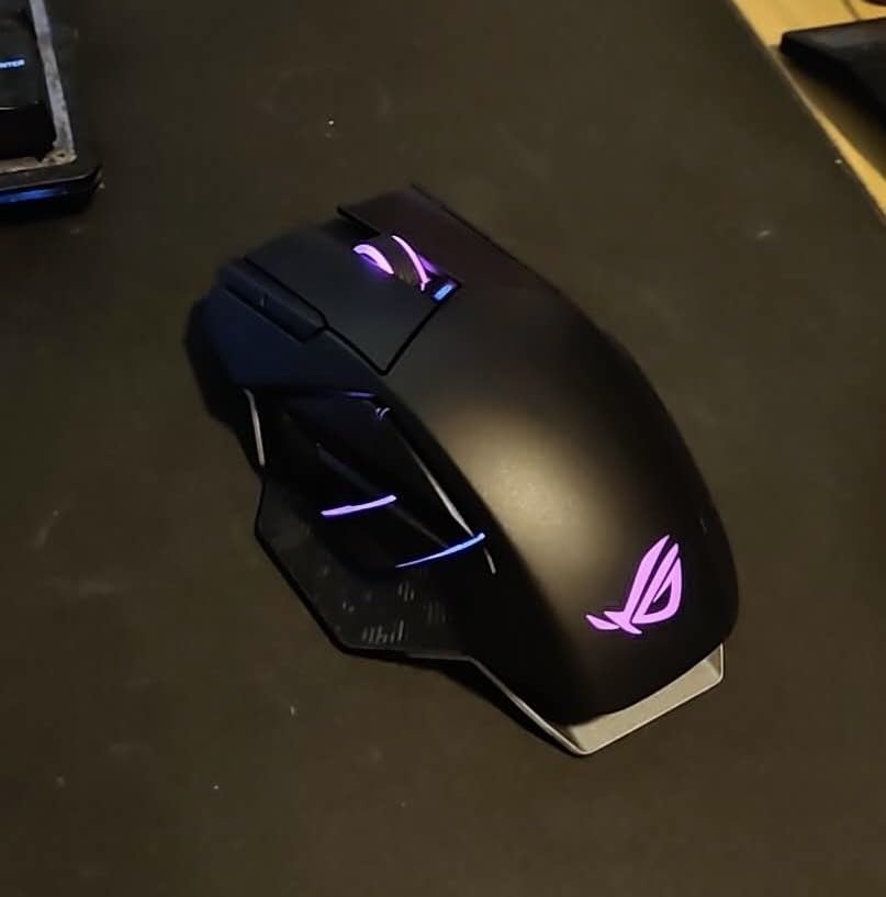 ASUS ROG Spatha X Wireless Gaming Mouse - MMO/MOBA Design, 12 Programmable Buttons, 19K DPI, up to 67Hr Battery, Magnetic Charging Dock customer photo 2