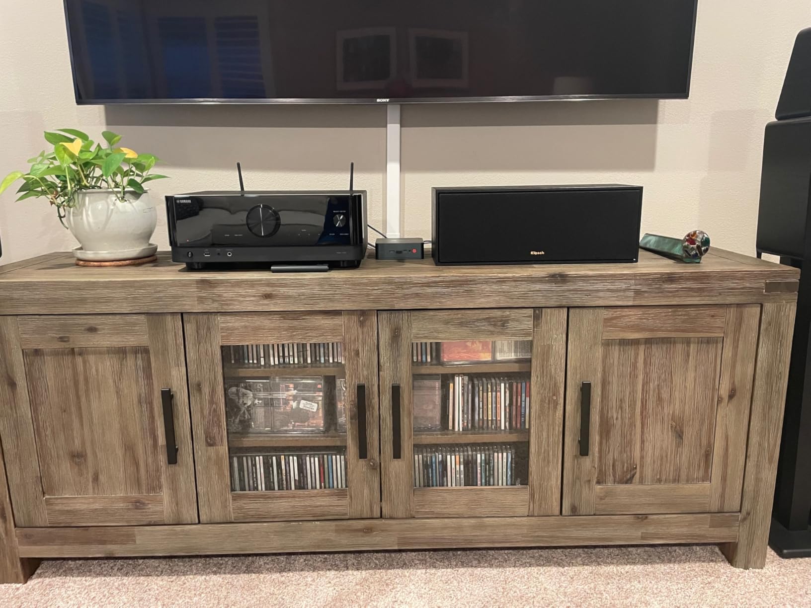 Klipsch Reference Next-Generation R-50C Horn-Loaded Center Channel Speakers for Crystal-Clear Home Theater Dialogue in Black customer photo 2