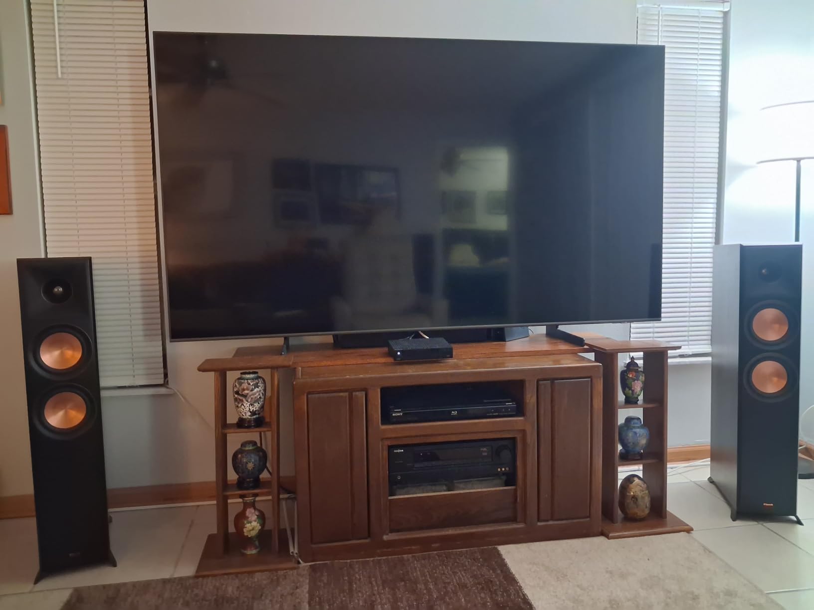 Klipsch RP-6000F II 2.0 Dual Floorstanding Speaker Pair with 90° x 90° Hybrid Tractrix Horn, 1
