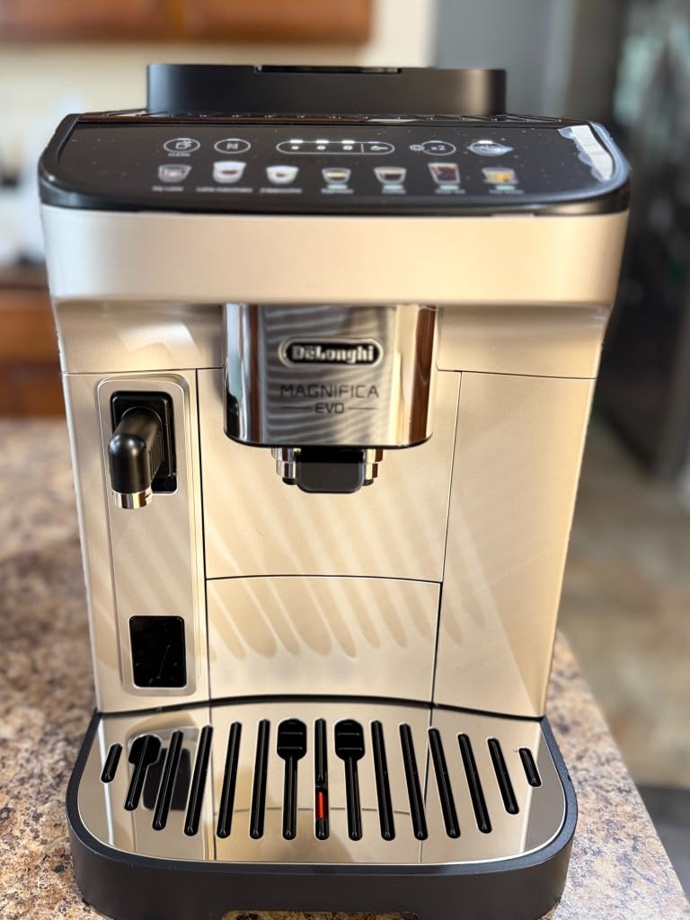 De'Longhi Magnifica Evo Automatic Espresso Machine with LatteCrema System, ECAM29084SB, Silver customer photo 2