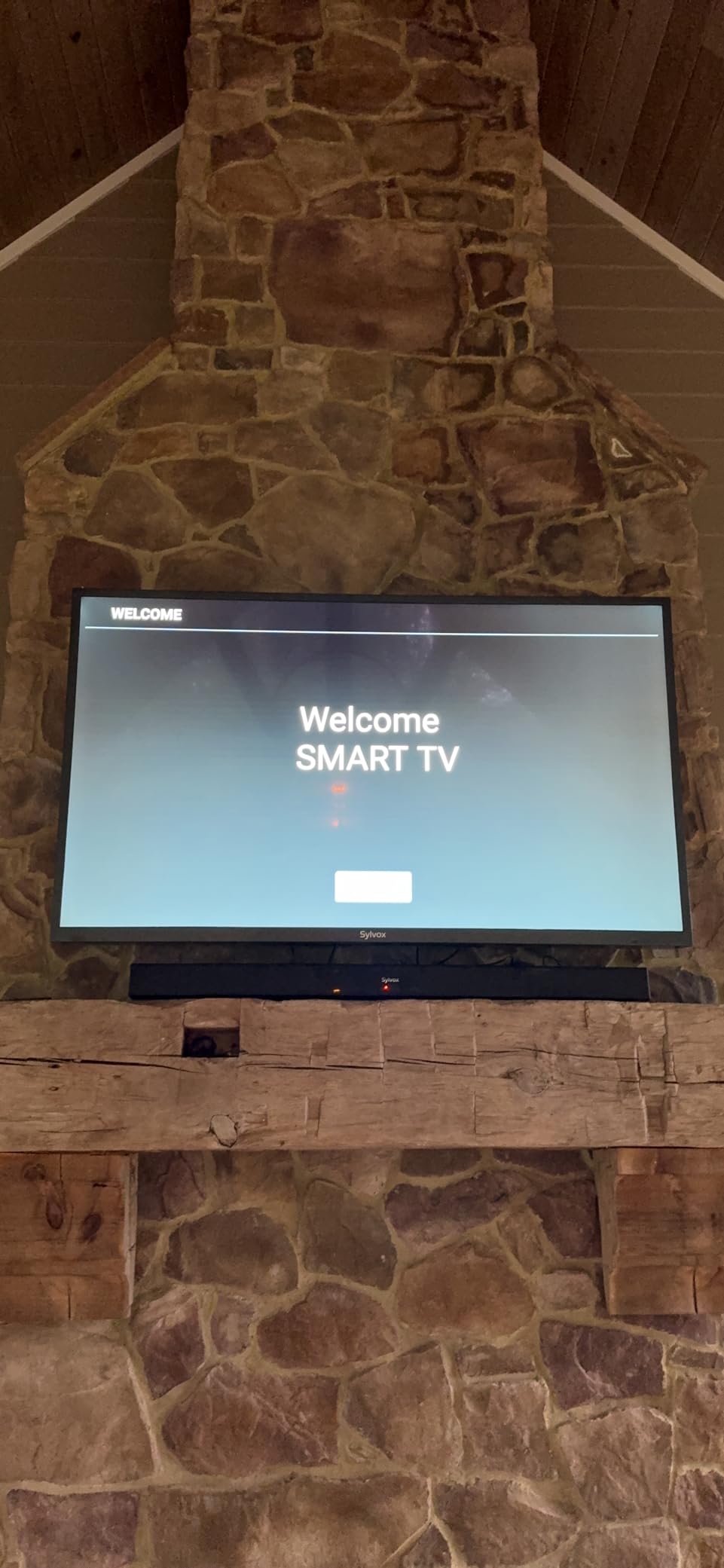 SYLVOX 43'' Outdoor Smart TV 4K UHD Ultra 2000NIT High Brightness HDR TV, Waterproof Built-in Chromecast, with WiFi Bluetooth Function for Outdoor Strong Light Areas(Poolpro Series) customer photo 2