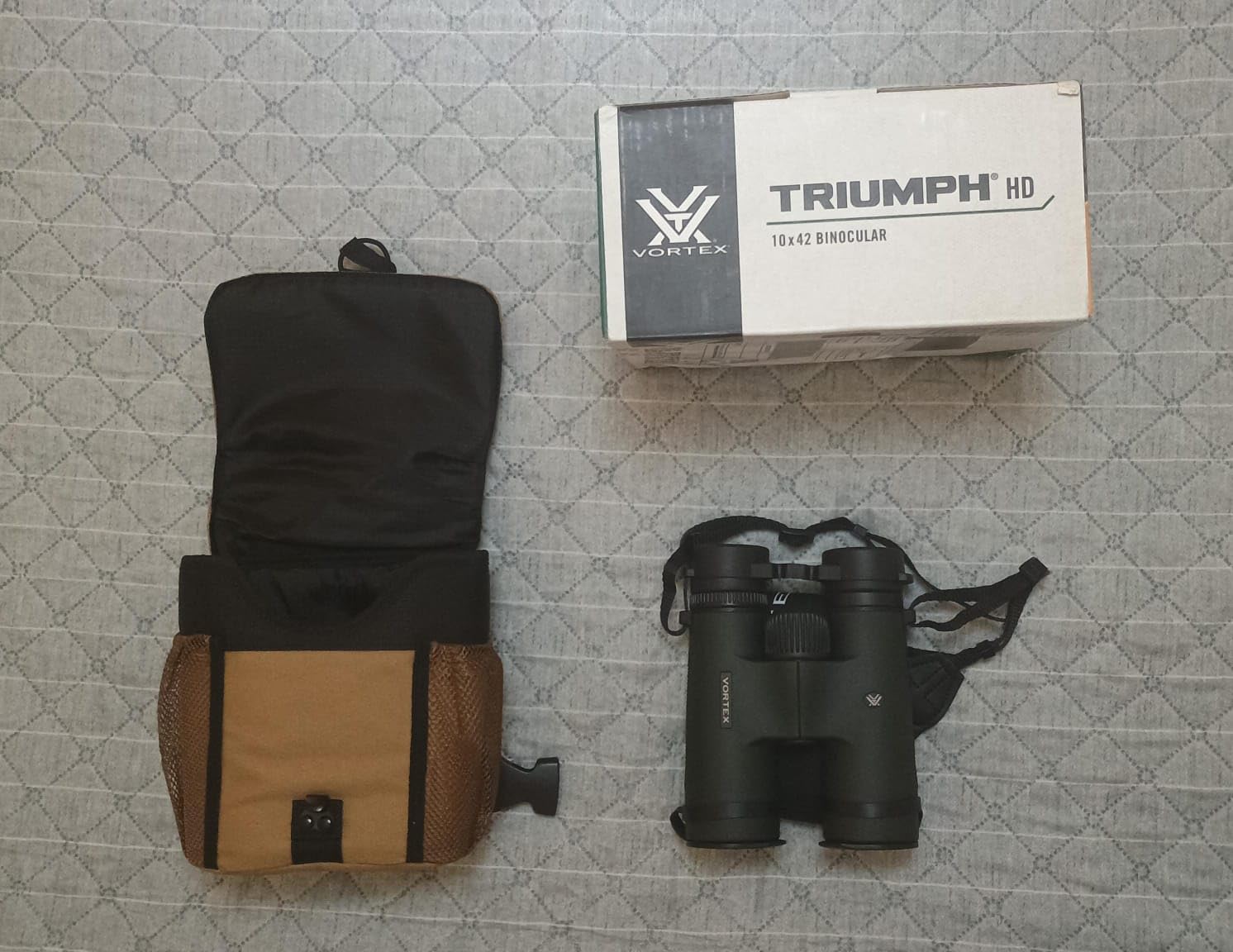 Vortex Triumph HD 10x42 Binoculars | HD Optics, Tripod Adaptable, Waterproof, Fogproof, Shockproof customer photo 1