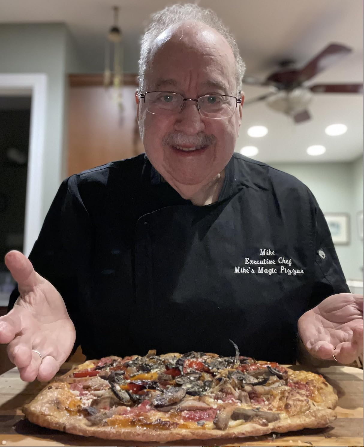 Cuisinart Indoor Pizza Oven, Bakes 12 Inch Pizzas in Minutes, Countertop Electric Pizza Oven Heats up to 700F, Large Viewing Window, Interior Light, Includes 12.5 Inch Pizza Stone, CPZ-120, Stainless Steel customer photo 2