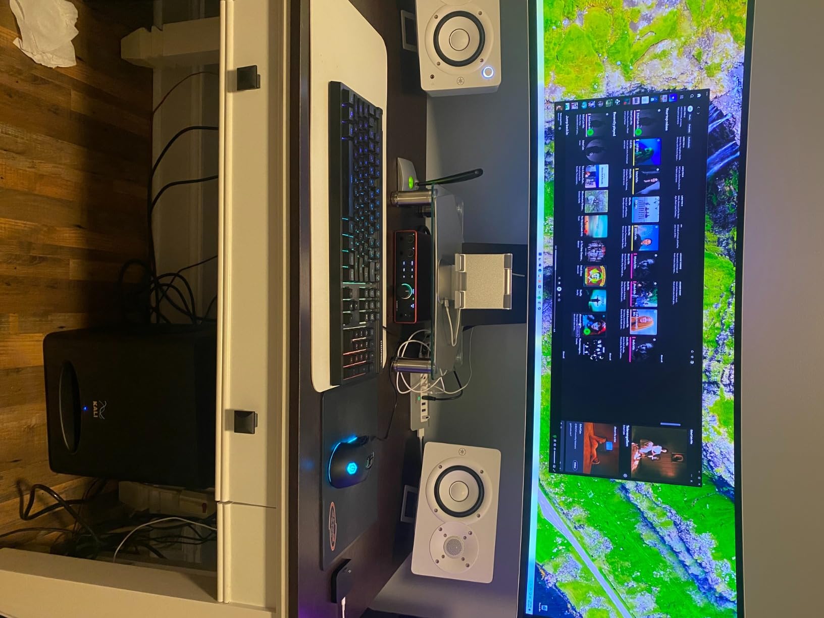 Kali Audio WS-6.2 Dual 6 Inch Studio Subwoofer customer photo 1