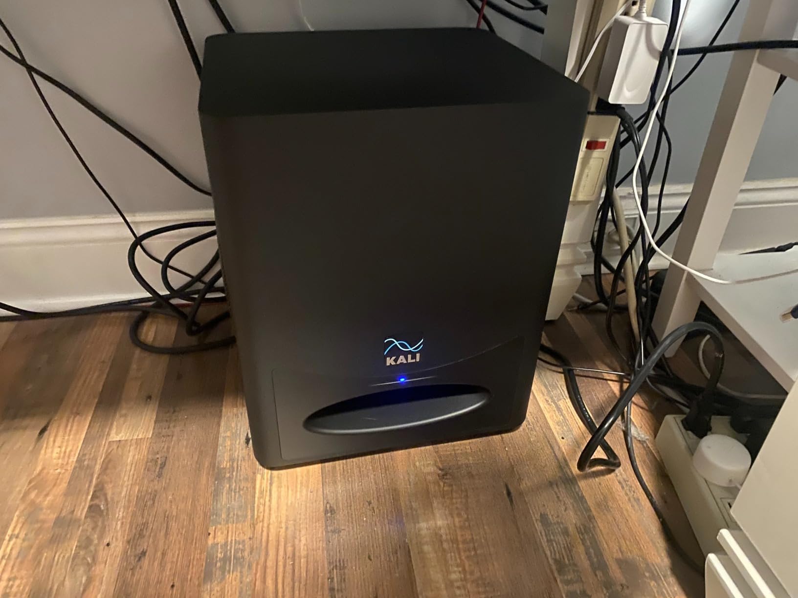 Kali Audio WS-6.2 Dual 6 Inch Studio Subwoofer customer photo 2