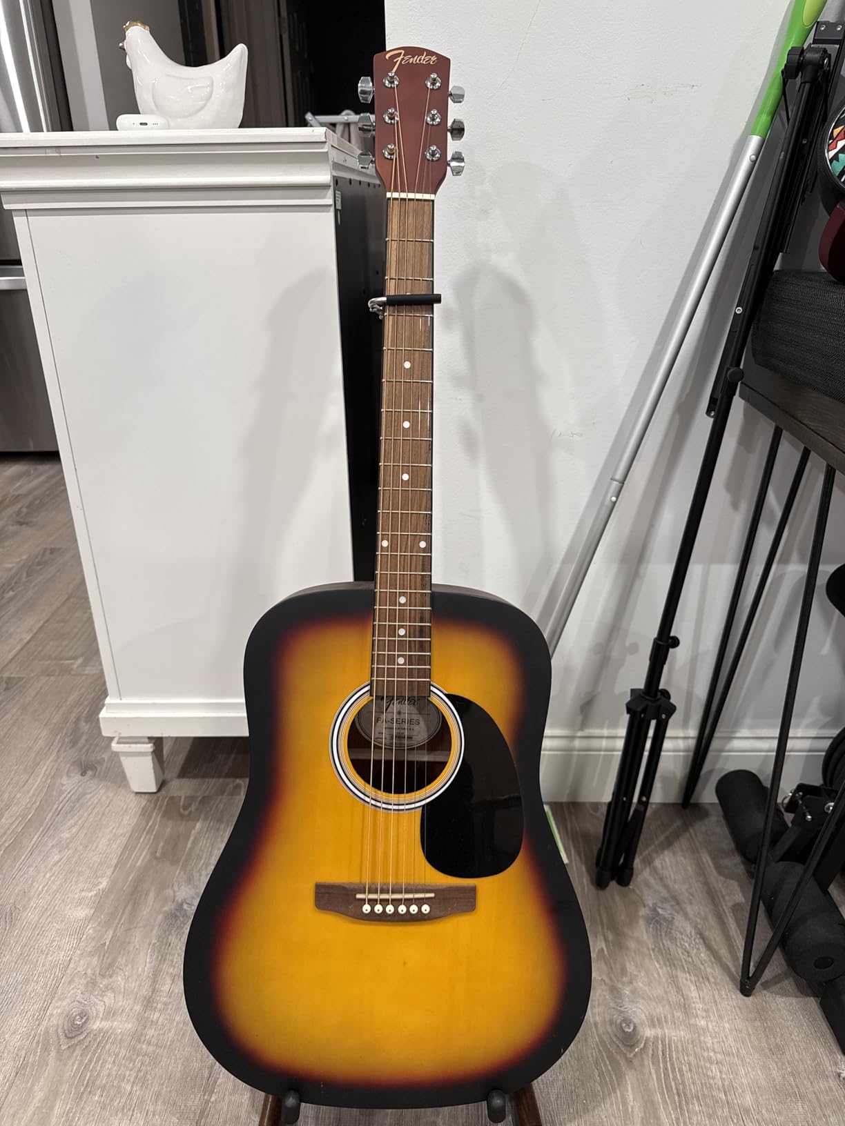 Fender FA-25 Dreadnought Acoustic Guitar, Beginner Guitar, with 2-Year Warranty, Includes Free Lessons, Natural customer photo 1