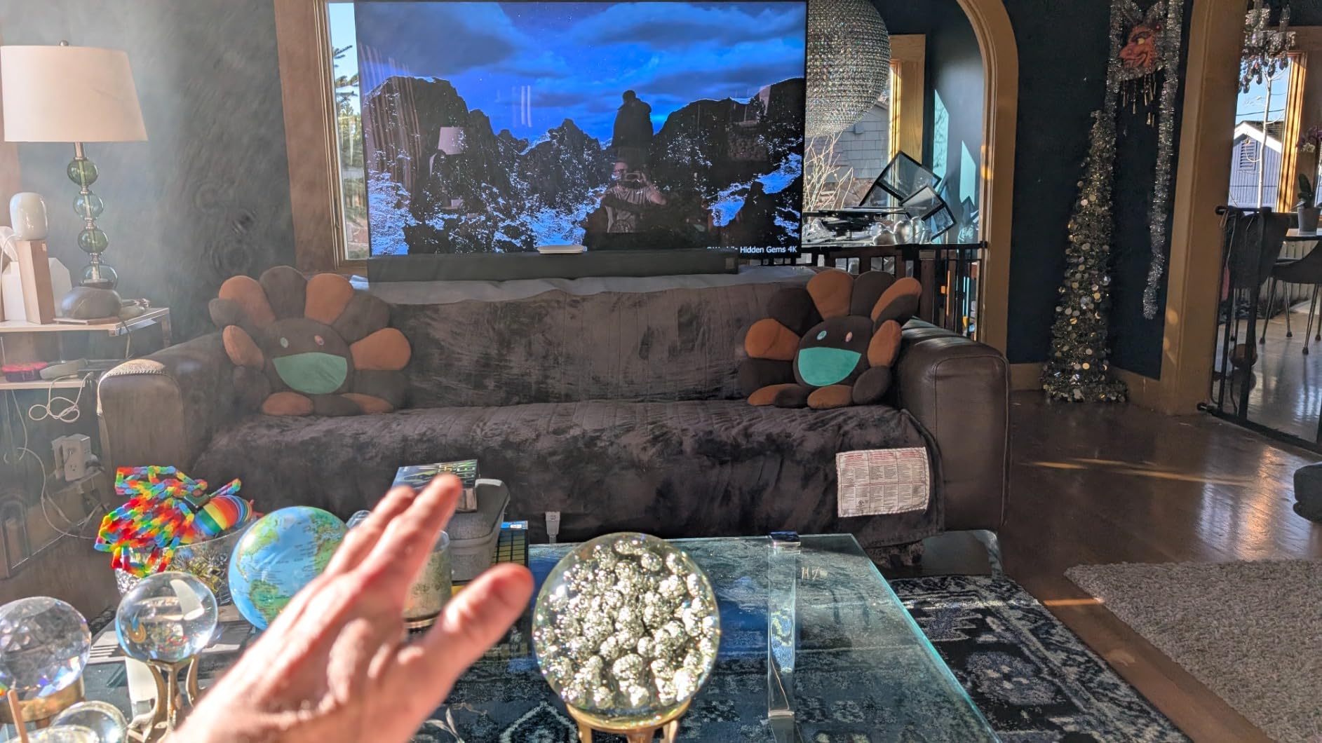 Samsung 98-Inch Class Neo QLED 4K QN90D Series Mini LED, Neo Quantum HDR+ Smart TV w/Dolby Atmos, Object Tracking Sound+, Motion Xcelerator, Real Depth Enhancer Pro, Alexa Built-in (QN98QN90D, 2024) customer photo 1