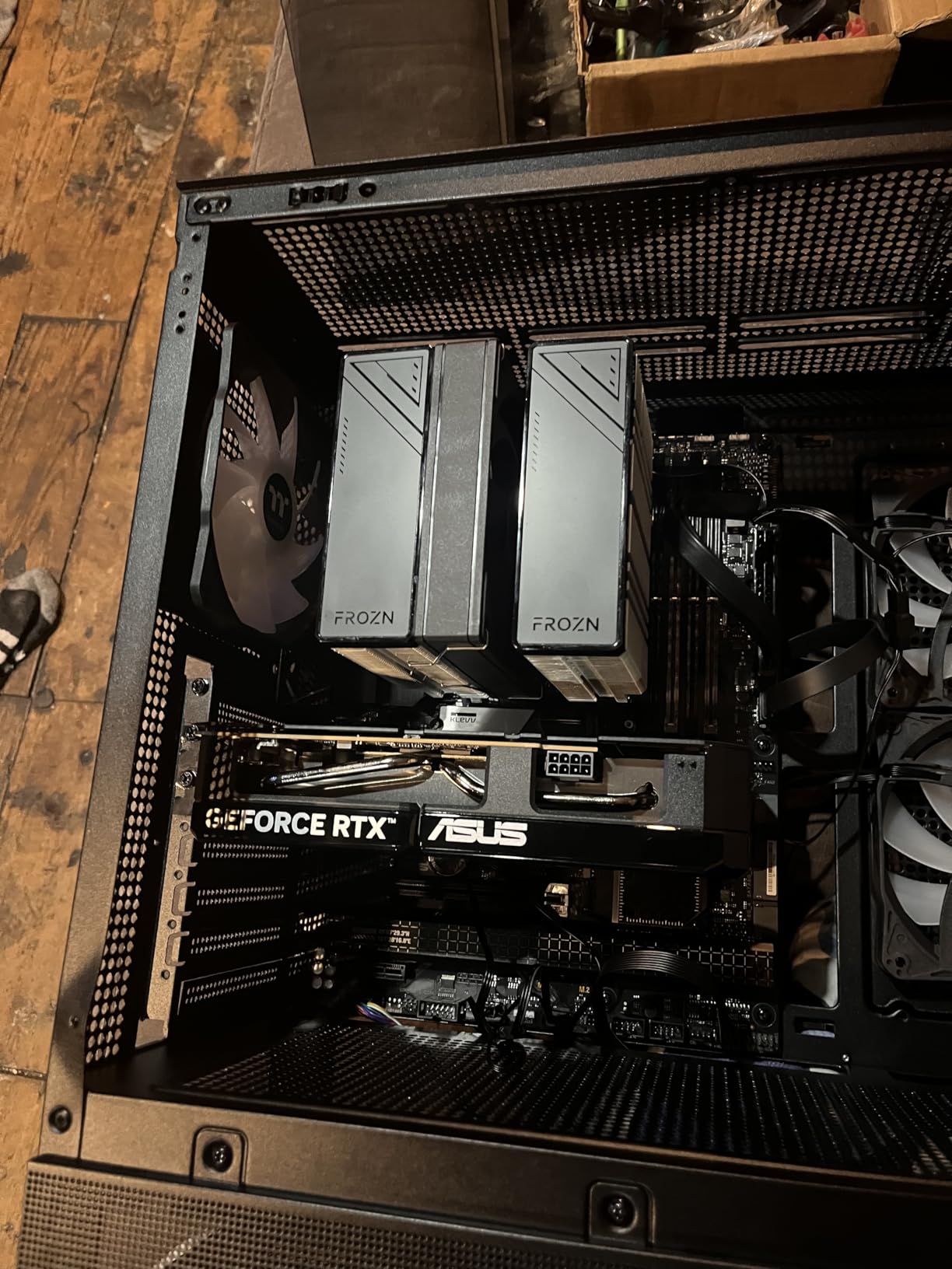 ID-COOLING FROZN A620 PRO SE Blackout Dual-Tower Air CPU Cooler, 6x6mm Heatpipes, Dual 120x120x25mm Quiet Fans, Intel LGA1700/1851/1200/115X; AMD AM4/AM5 (157mm in Height) customer photo 1