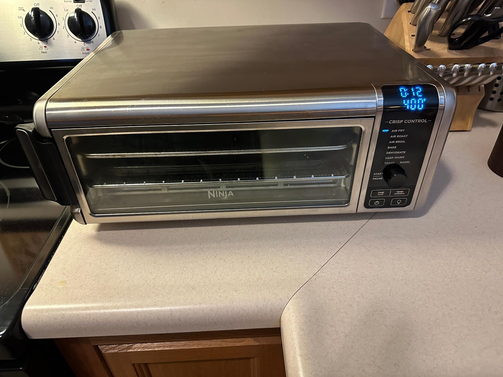 Ninja Air Fryer Toaster Oven Combo, 8-in-1 Functionality, Flip Up & Away for Storage Space, SP151, Stainless Steel customer photo 2