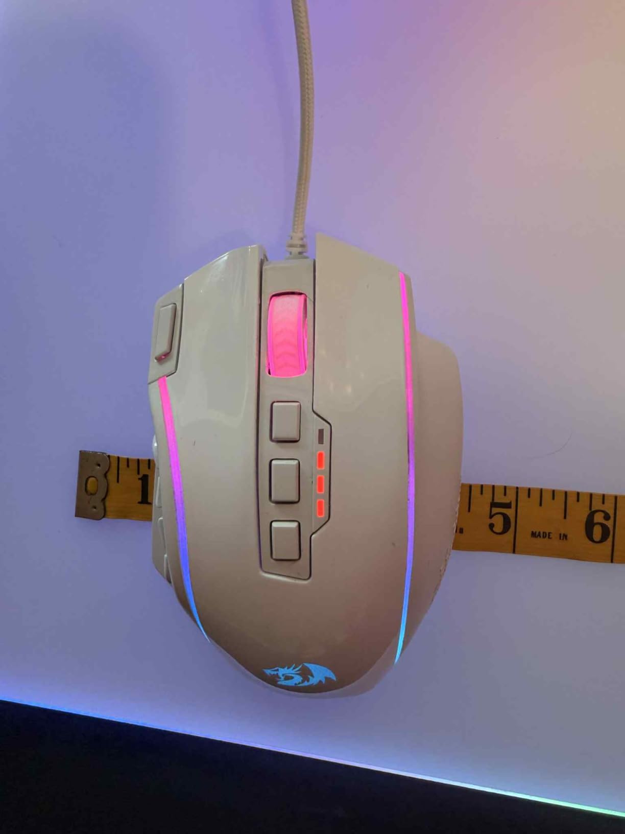 Redragon Wireless Gaming Mouse, MMO Gaming Mouse UP 16,000 DPI, 16 Macro Programmable Buttons, RGB Rechargeable Mouse with 12 Side Buttons, 70Hrs for PC Laptop MOBA FPS, White customer photo 2