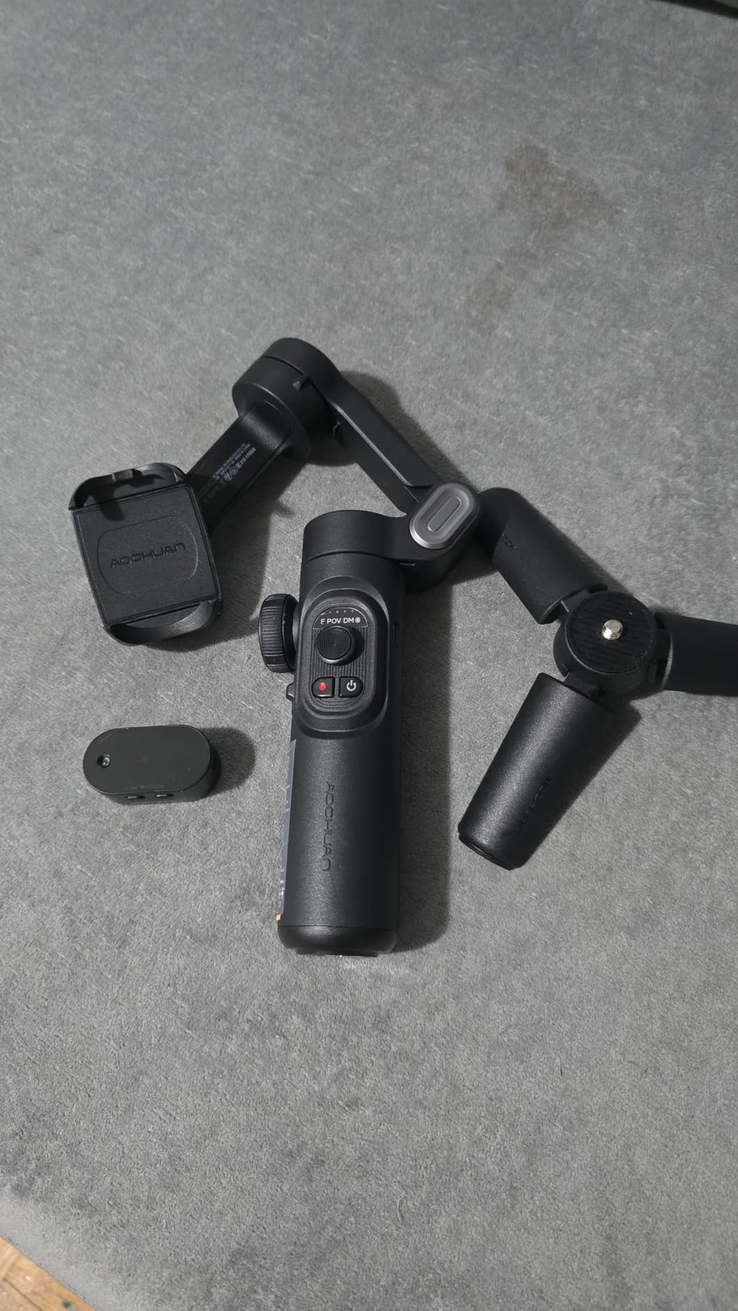 AOCHUAN XE AI Version, Gimbal Stabilizer for Smartphone, NO APP AI Tracking, Gesture Control, 360-Degree Inception Gimbal with TikTok YouTube, 3-Axis Foldable Handheld Tripod for iPhone & Android, Black customer photo 2