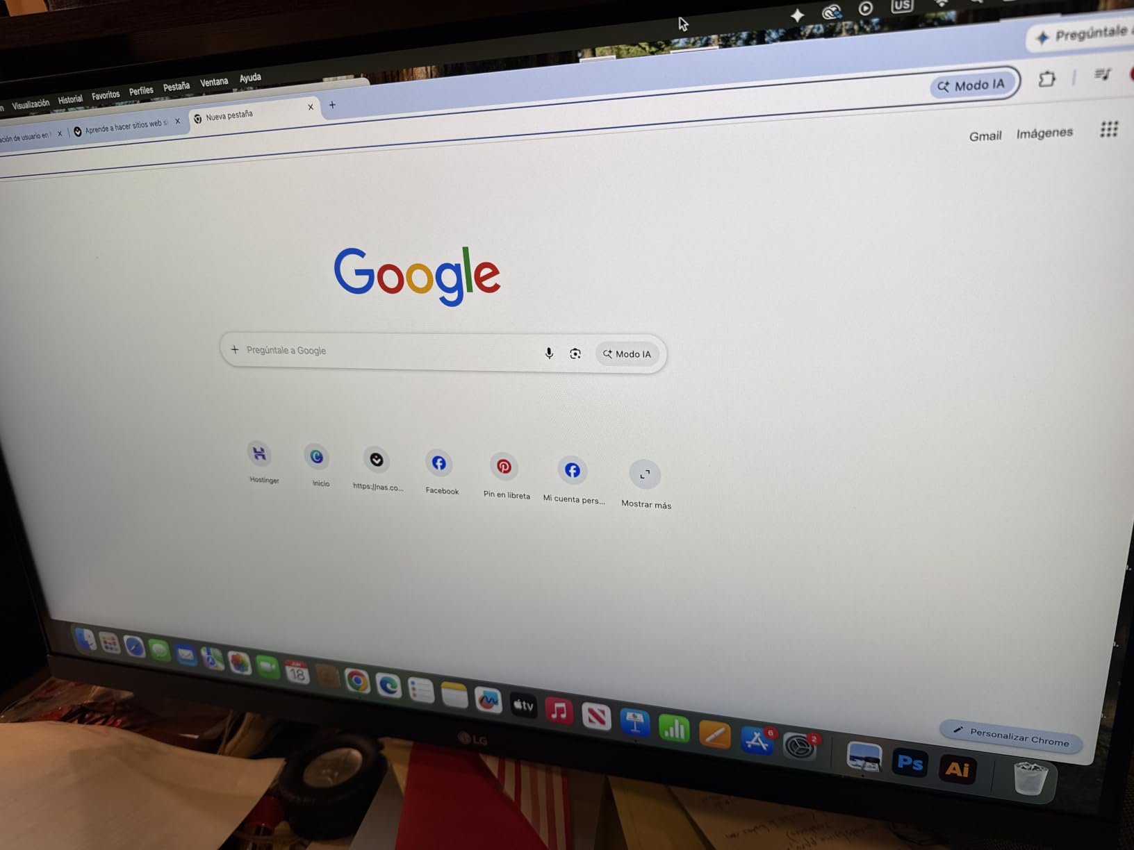 LG 27US500-W Ultrafine 27-Inch 4K UHD HDR10 IPS Monitor customer photo 1