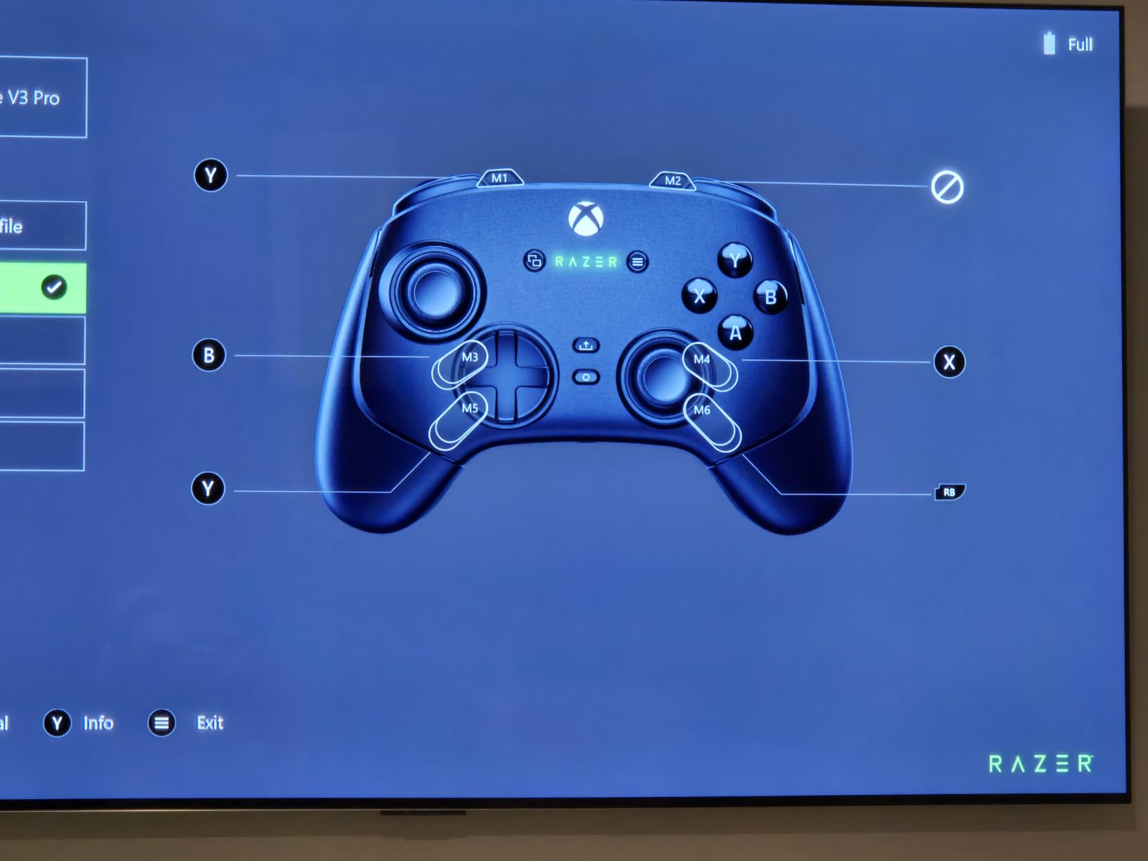 Razer Wolverine V3 Pro Wireless Gaming Controller: Licensed for Xbox Series X|S, Xbox One, Windows PC - 6 Remappable Buttons - Fast Triggers - Customizable Thumbsticks - Wired Tournament Mode customer photo 1