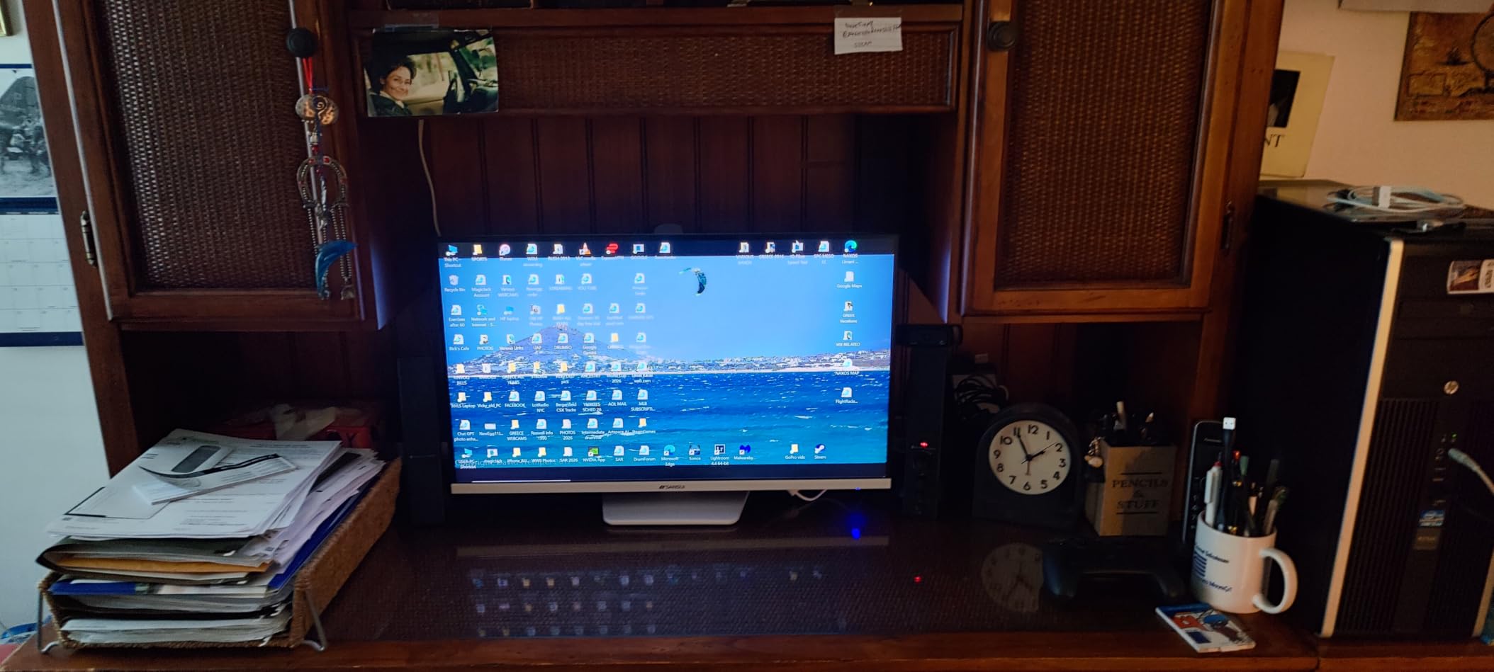 SANSUI 32 Inch Curved 240Hz Gaming Monitor High Refresh Rate, FHD 1080P Gaming PC Monitor HDMI DP1.4, 1500R Curvature, 1Ms MPRT, HDR, Metal Stand, VESA Compatible (DP Cable Incl.) customer photo 1