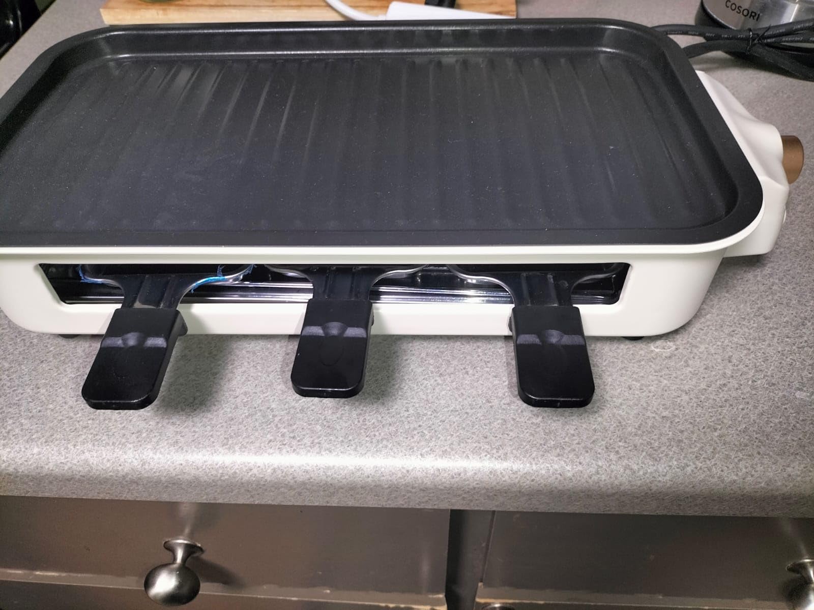 Electric Indoor Grill 1500W 2-in-1 Smokeless Indoor Grill for Kitchen with Non-stick Removable Grill & Griddle Plate, Temperature Control Korean BBQ Grill with 3 Cheese Pans customer photo 2
