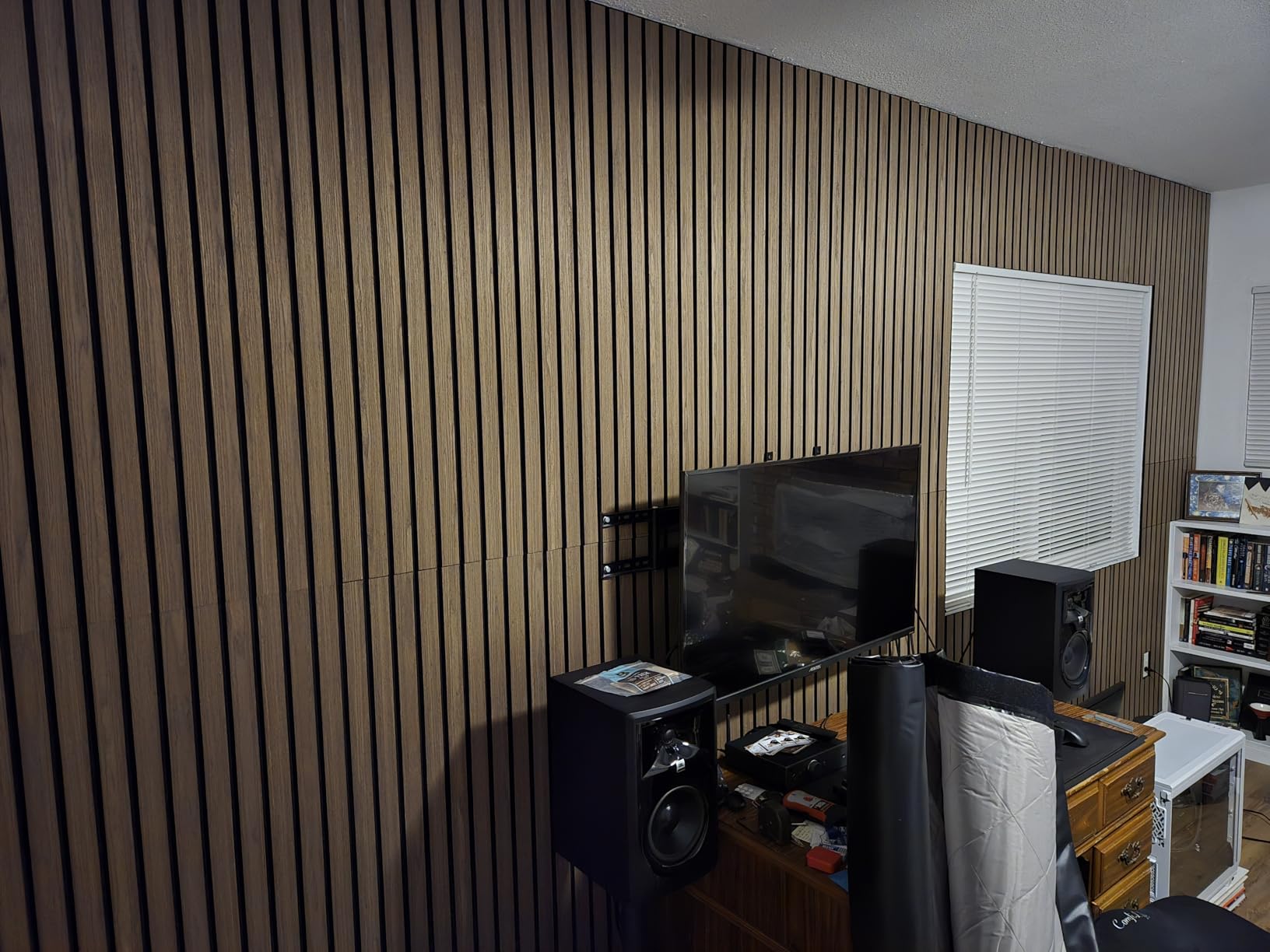 UMIACOUSTICS 6 Packs Acoustic Panel, 47.2 x 23.6 Inches Decorative Sound Proof Panel for Office, Home Theater, Studio, White customer photo 1