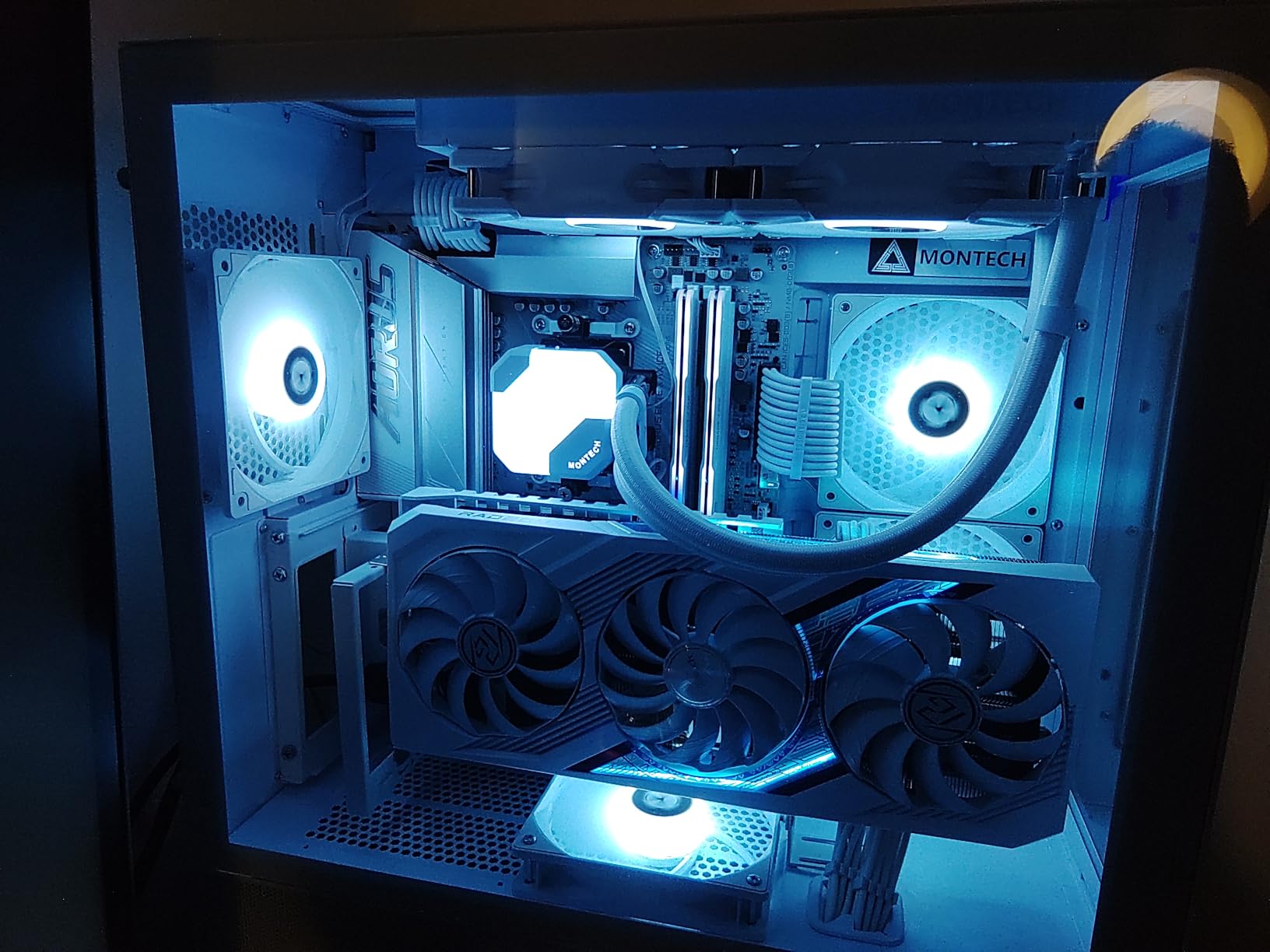 KLEVV Urbane V RGB DDR5 32GB (2x16GB) 6000MHz CL30 SK Hynix A-Die 1.35V Gaming Desktop Ram Memory XMP 3.0 / AMD Expo Ready (KD5AGUA80-60A300M) customer photo 1