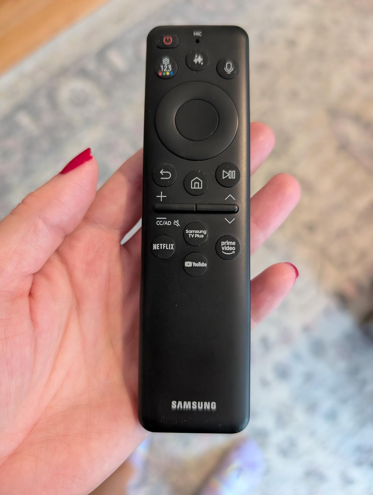 Samsung 75-Inch Class Neo QLED 8K QN900F Series, Vision AI, Mini LED Smart TV (2025 Model, 75QN900F) Neo Quantum HDR 8K Pro, Object Tracking Sound + w/Dolby Atmos, Glare Free, Alexa Built-in customer photo 2