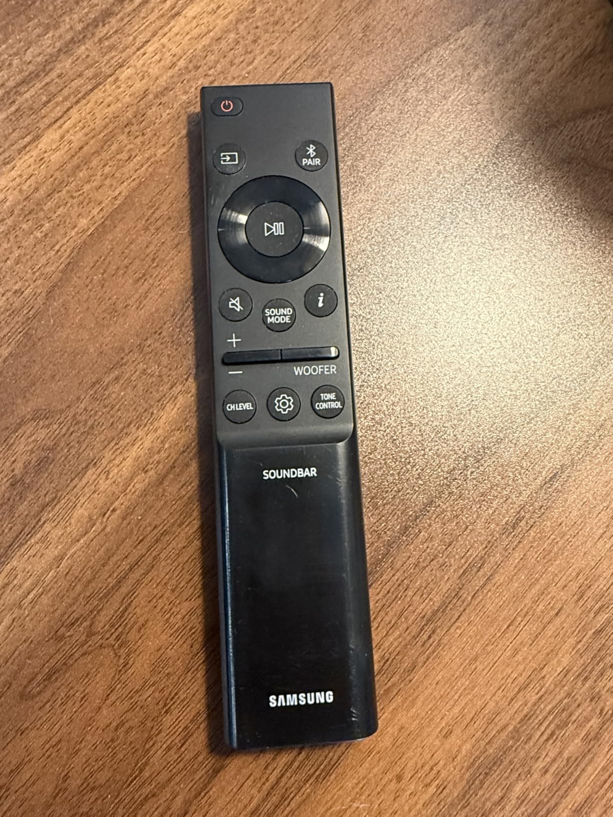 Samsung HW-Q990F 11.1.4ch Q Series Soundbar with Wireless Subwoofer + Rear Speakers, Dolby Atmos, DTS:X, Q-Symphony, Game Mode Pro, Adaptive Sound (2025) customer photo 2