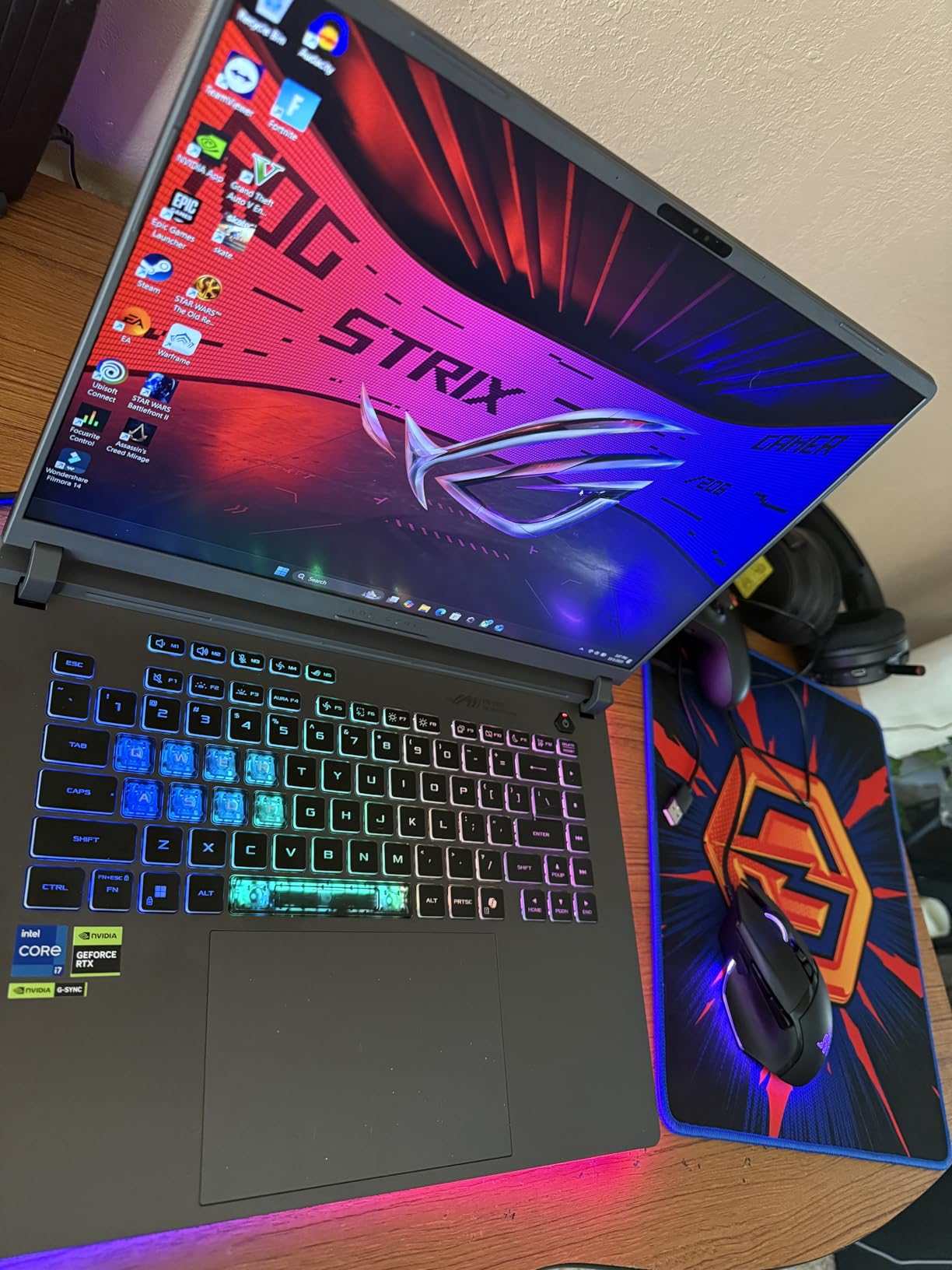 ASUS ROG Strix G16 (2025) Gaming Laptop, 16” FHD+ 16:10 165Hz/3ms, NVIDIA® GeForce RTX™ 5060, Intel® Core™ i7 Processor 14650HX, 16GB DDR5, 1TB Gen 4 SSD, Wi-Fi 7, Windows 11 Home, G615JMR-AS74 customer photo 2