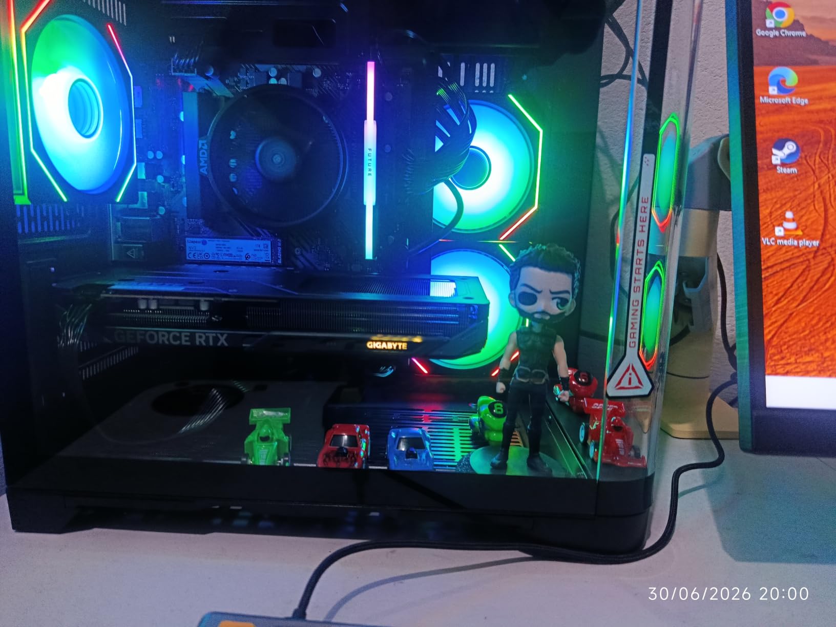 GIGABYTE GeForce RTX 5060 Gaming OC 8G Graphics Card, 8GB 128-bit GDDR7, PCIe 5.0, WINDFORCE Cooling System, Made by NVIDIA, GV-N5060GAMING OC-8GD Video Card customer photo 1