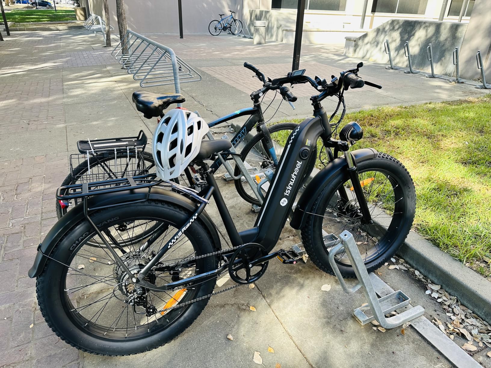 isinwheel Electric Bike for Adults,1500W Peak Motor Hydraulic Brake Electric Dirt Bike, 28MPH 105Miles (PAS) Ebikes for Adults with 48V 13AH/18AH Battery,26