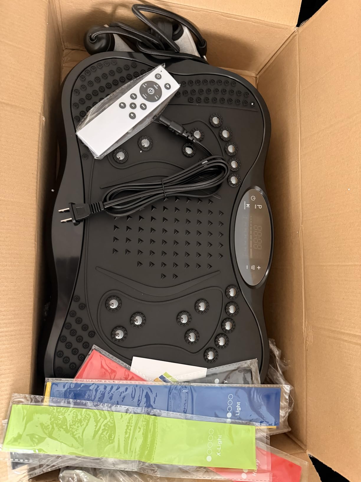Vibration Plate Exercise Machine, 130 Levels Full Body Workout Vibrating Plate for Lymphatic Drainage Weight Loss, 450 Lbs Capacity Shake Platform with Bluetooth for Women Men customer photo 2