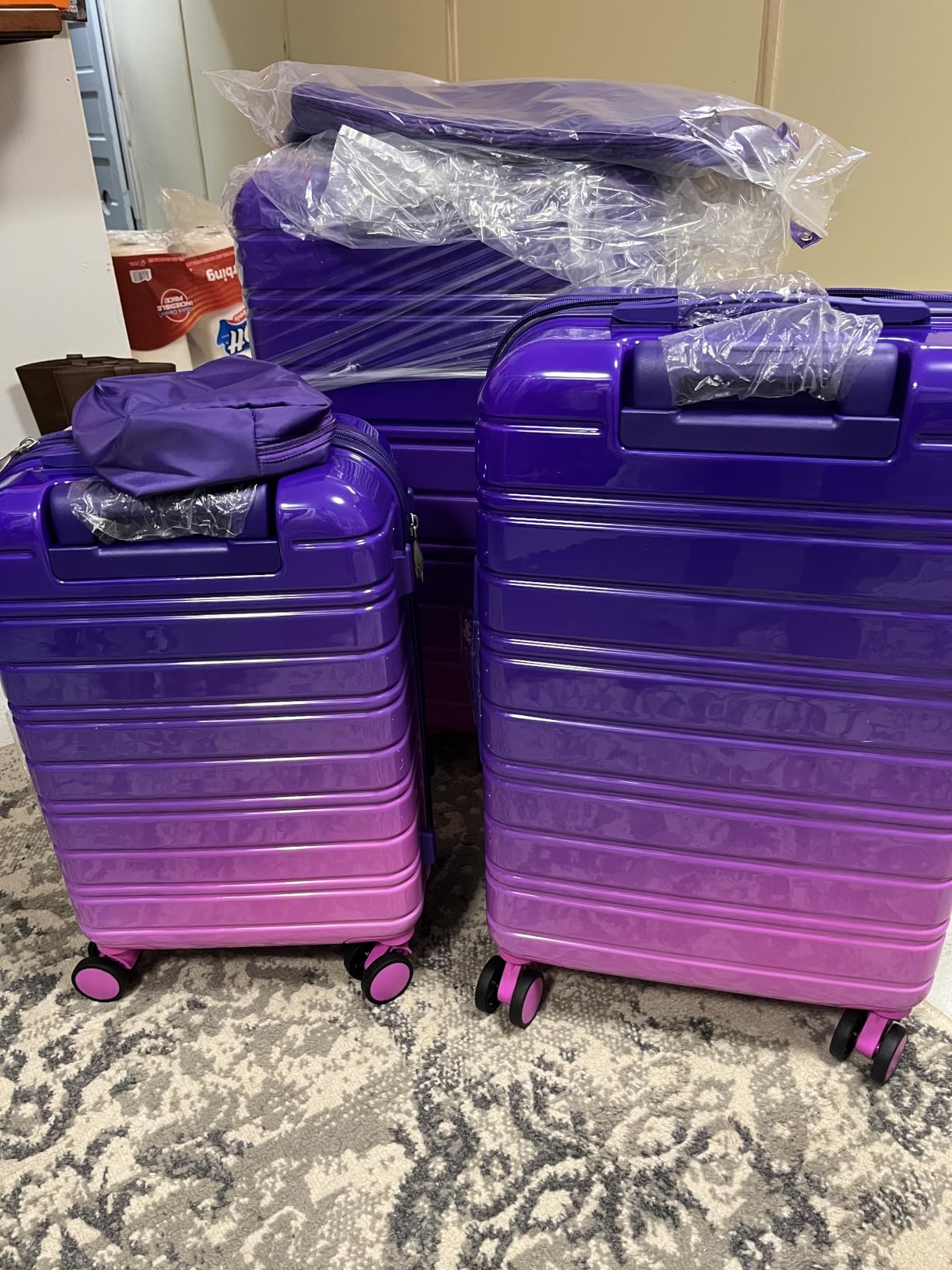 LARVENDER Luggage Sets 5 Piece, PC+ABS Expandable Suitcases with Wheels | Suitcase Set for Women and Men|Checked Luggage|Carry On Luggage|Hardside Lightweight|Midnight Berry customer photo 1