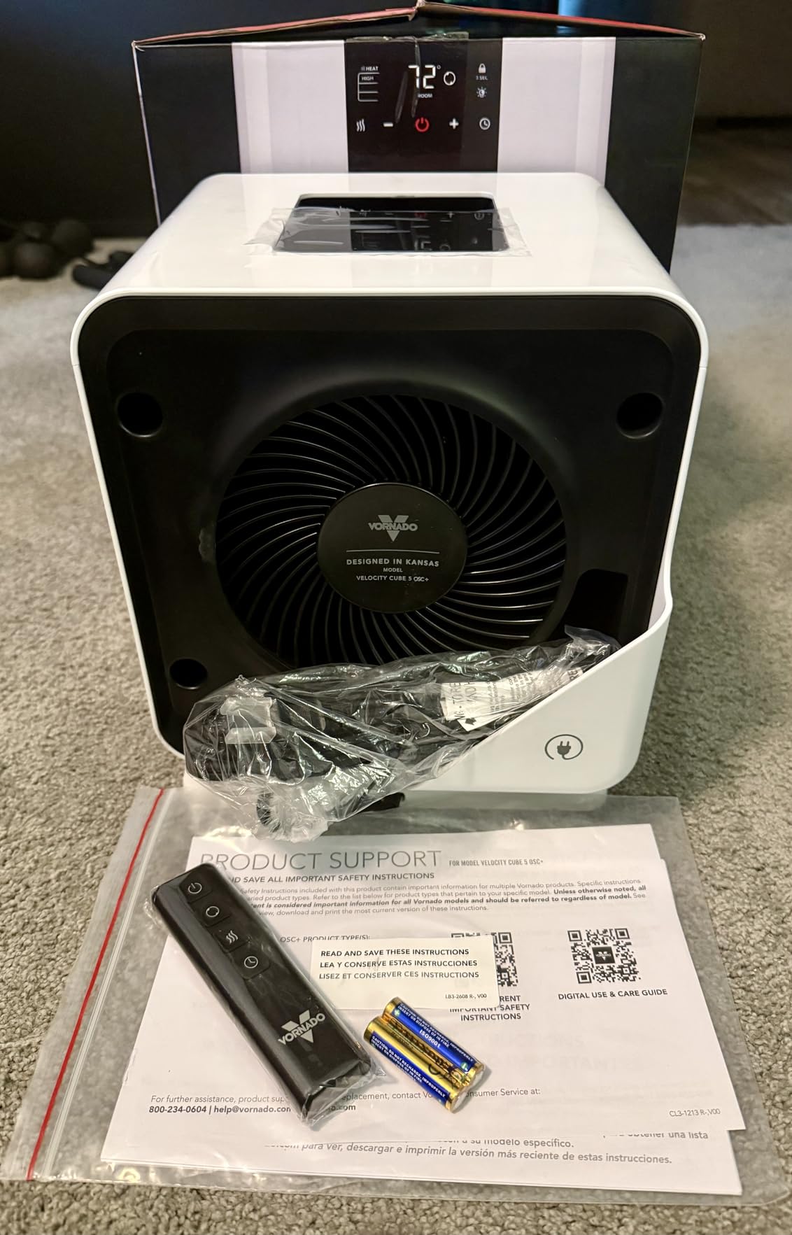 Vornado Velocity CUBE 5 OSC Whole Room Space Heater with 70º Oscillation, Remote Control, Vortex Heat Circulation, LED Touch Controls, 1-12 Hour Timer, Advanced Safety, Auto-Climate Control, White customer photo 1