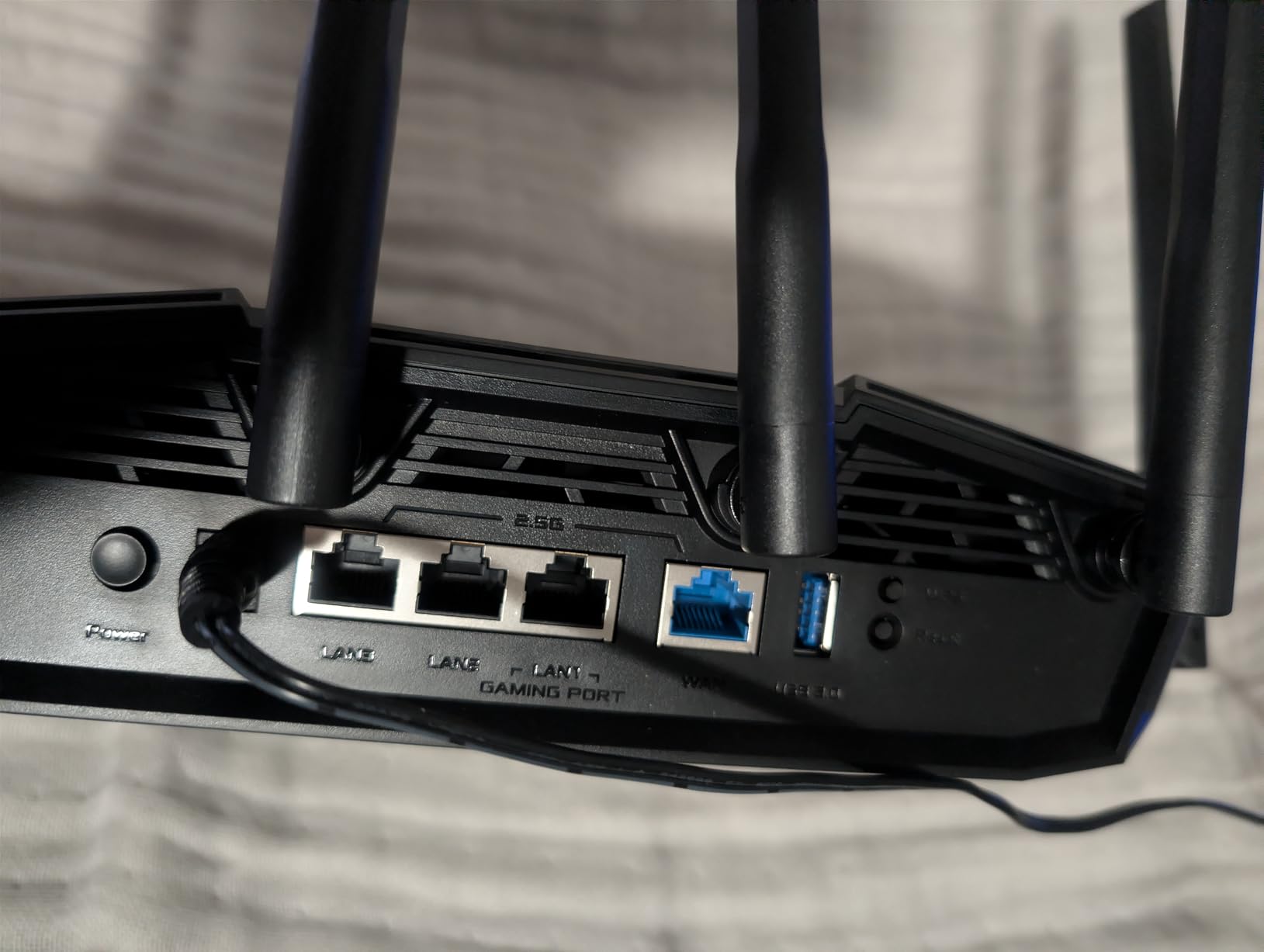 ASUS TUF Gaming BE6500 WiFi 7 Router - Dual-Band, Up to 6.5 Gbps, Game Accelerator, MLO customer photo 1