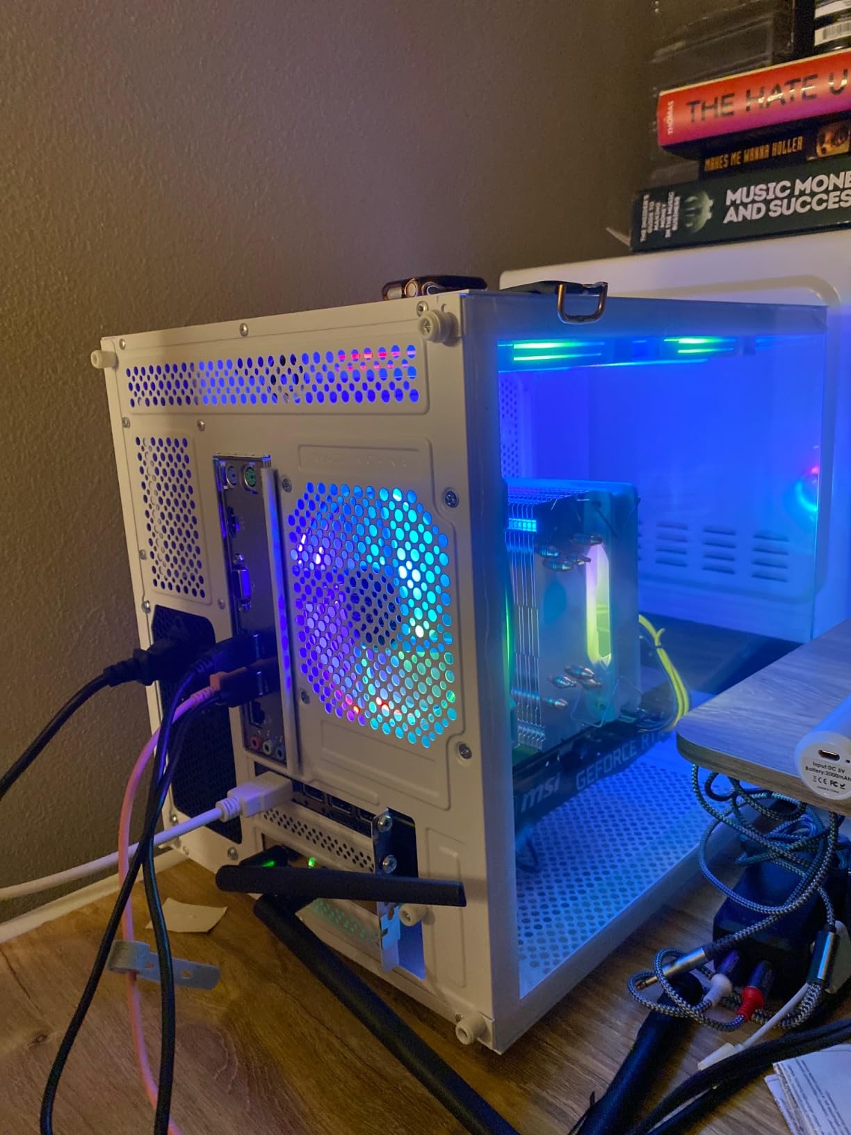 suevery Pre Built Gaming PC, White Tower | M.2 NVMe 512G SSD Radeon RX 560 4G Graphics Card DDR4 16G RAM AMD Ryzen 5 6 Cores Up to 4.1G Wi-Fi 6 Desktop Computer Gamer customer photo 2