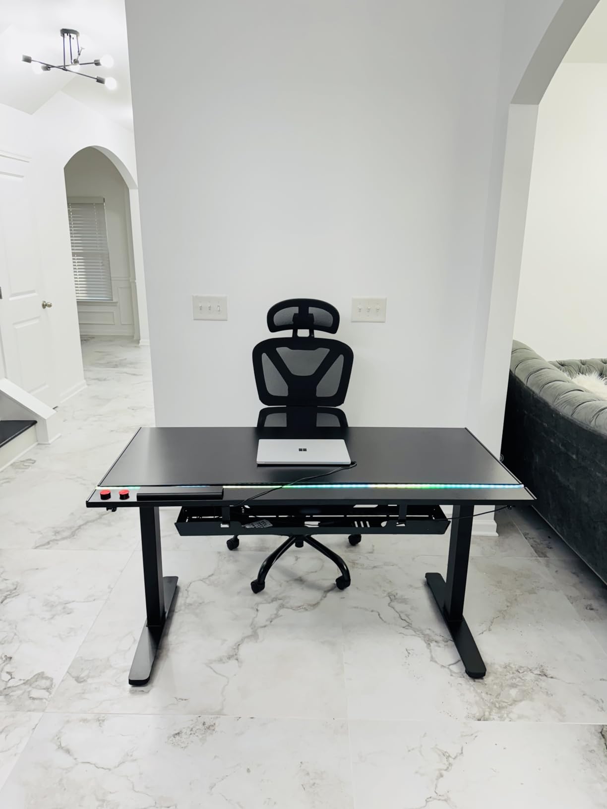 FLEXISPOT E6G CyberX RGB LED Electric Gaming Standing Desk, 55 Inch Dual Motor 3-Stage Adjustable Desk up to 352 lbs, Large Ergonomic Computer Workstation for Gamers, Streamers & Home Studios (Black) customer photo 1