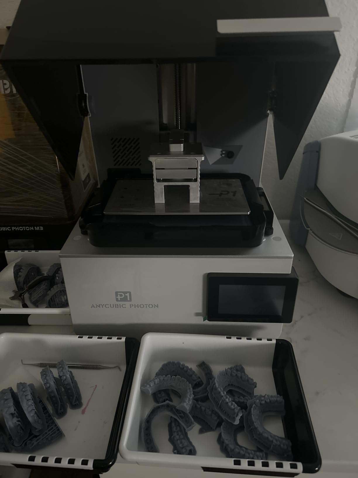 ANYCUBIC Photon P1 Resin 3D Printer, with Dual-Color/-Material Printing, Engineering-Grade Resin Compatible, Stability Industrial Ball Screw customer photo 1